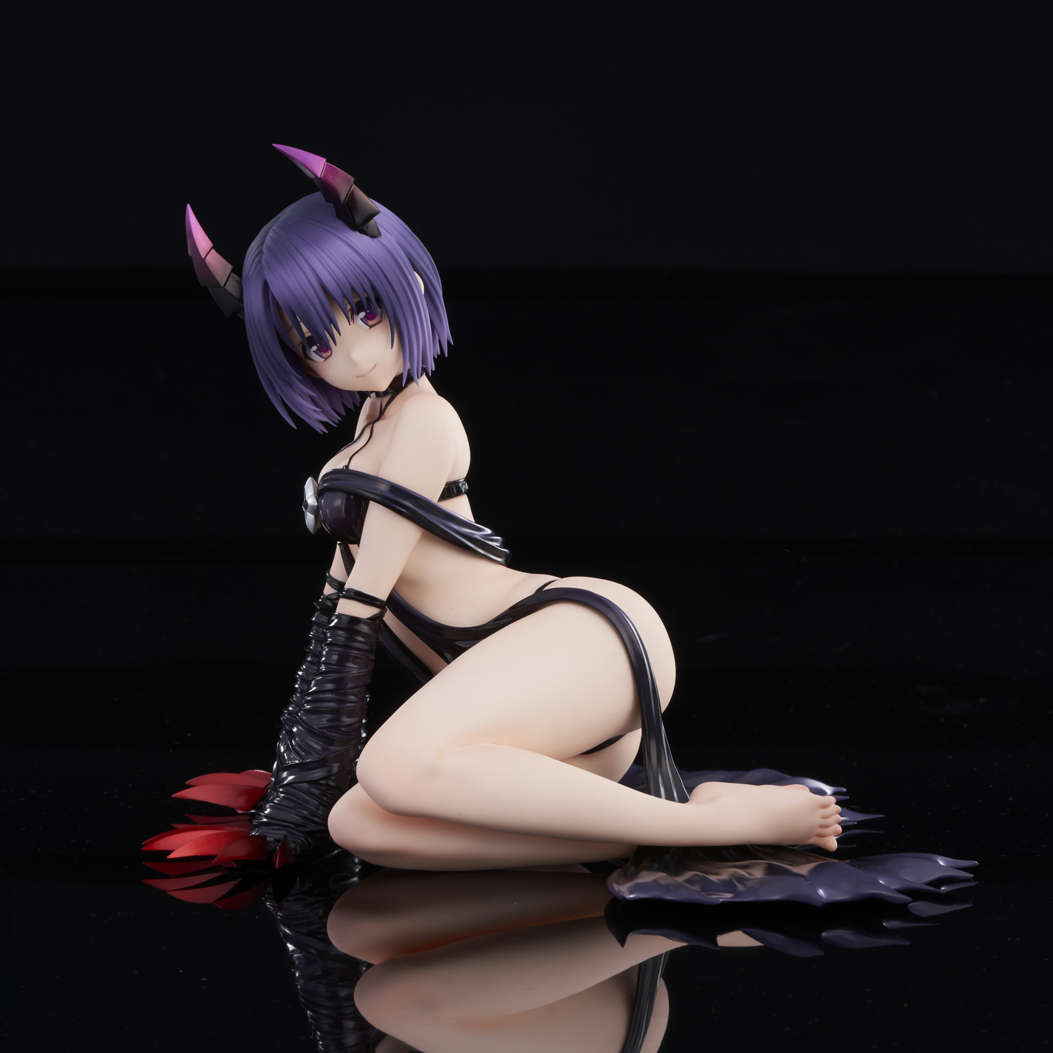เปิดจอง : Haruna Sairenji Darkness version. LIMITED