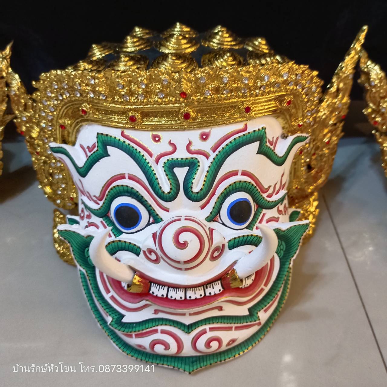 หัวโขนยักษ์ (สีขาว) สำหรับแขวนผนัง