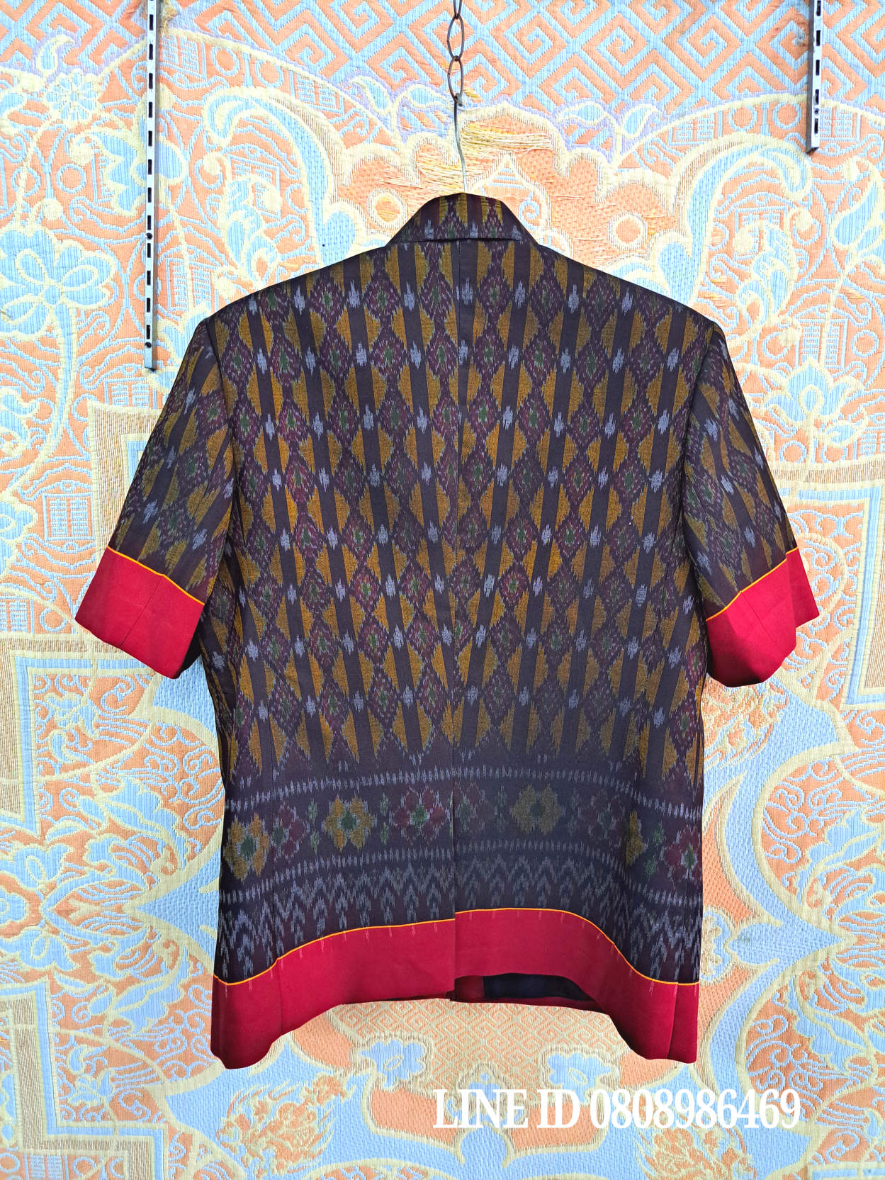 เสื้อสูทชายผ้าฝ้ายมัดหมี่แท้มัดหมี่ตีนแดงทอมือ เสื้อสูทชายฝ้ายแท้ สูทผ้าไทยชาย ซาฟารีผ้าไหมชาย สูทผ้าฝ้ายมัดหมี่ตีนแดง,สูทผ้าไทย ซาฟารีชาย ตามภาพ XL