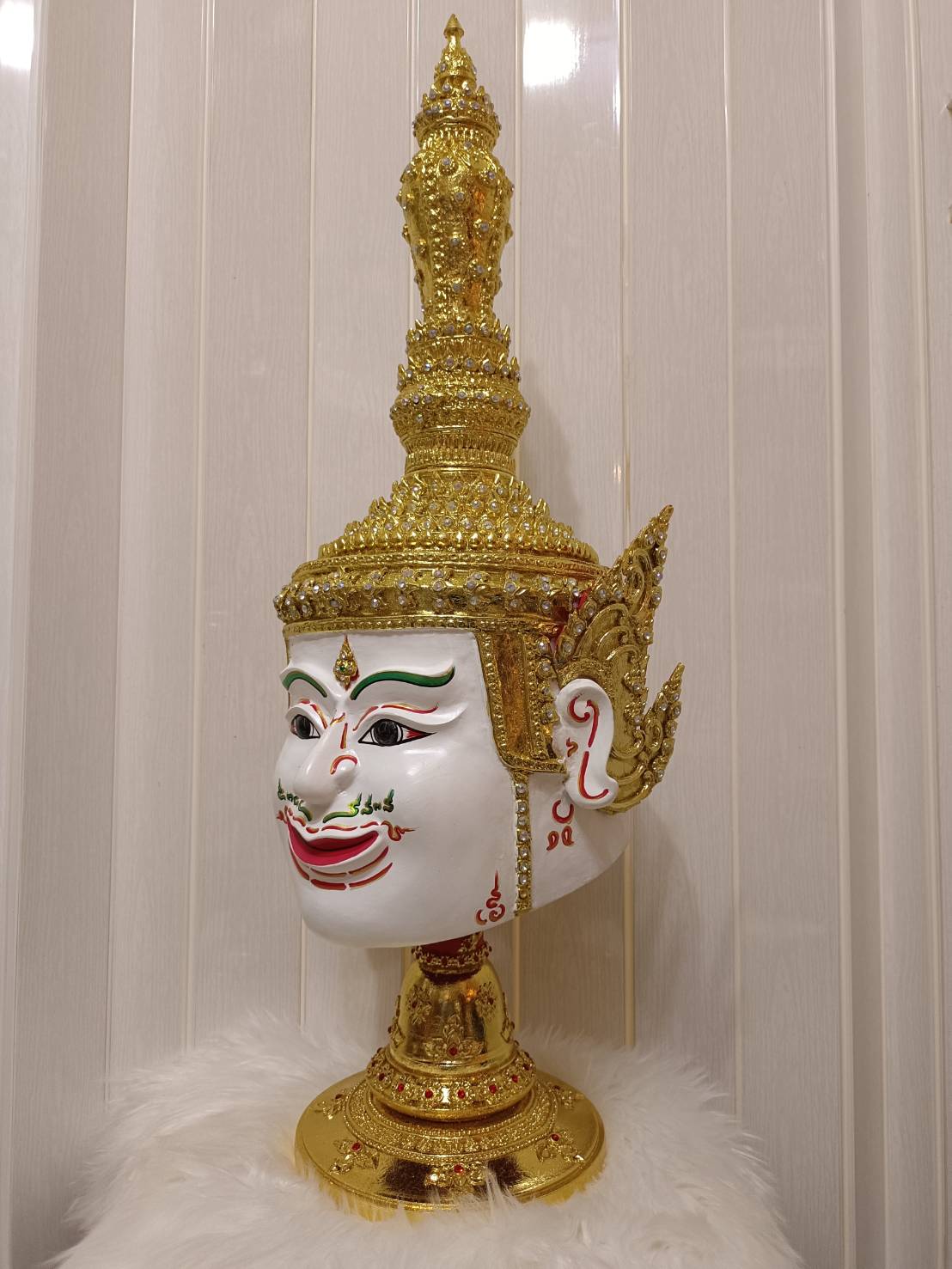 เศียรครู พระอิศวร ขนาดครอบ พร้อมฐานไม้อัดสีแดงฟรี