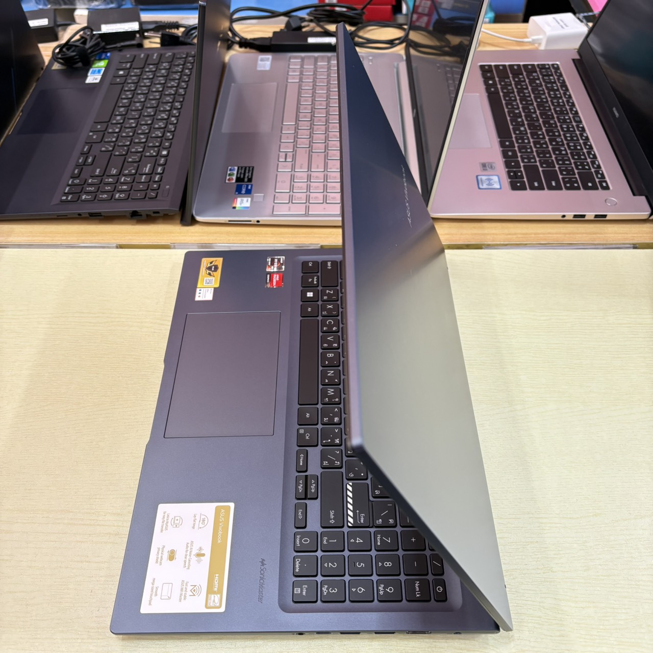 ASUS VIVOBOOK 16 D1603QA – MB501WS สภาพเครื่อง 88%