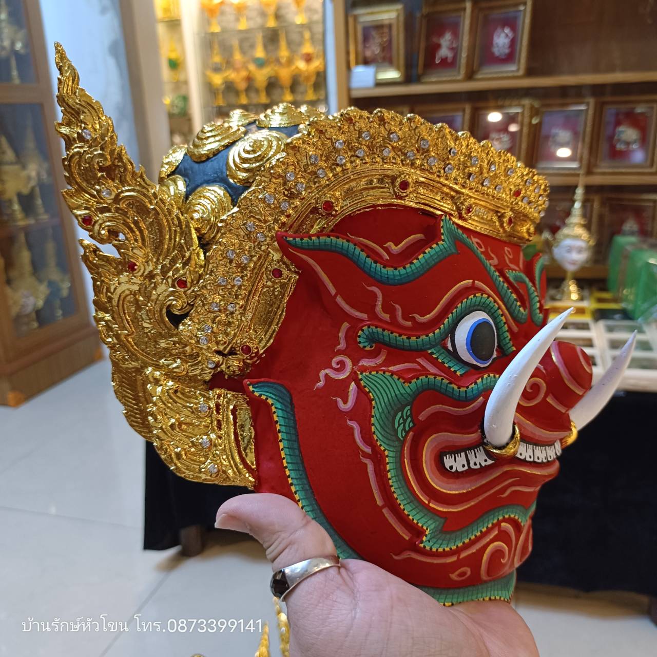 หัวโขนยักษ์ (สีแดง) สำหรับติดผนัง