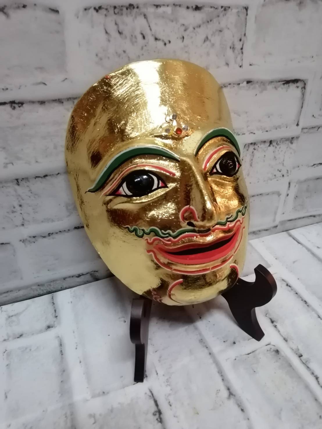 หน้ากาก พระลักษณ์ ใส่ตาแก้ว