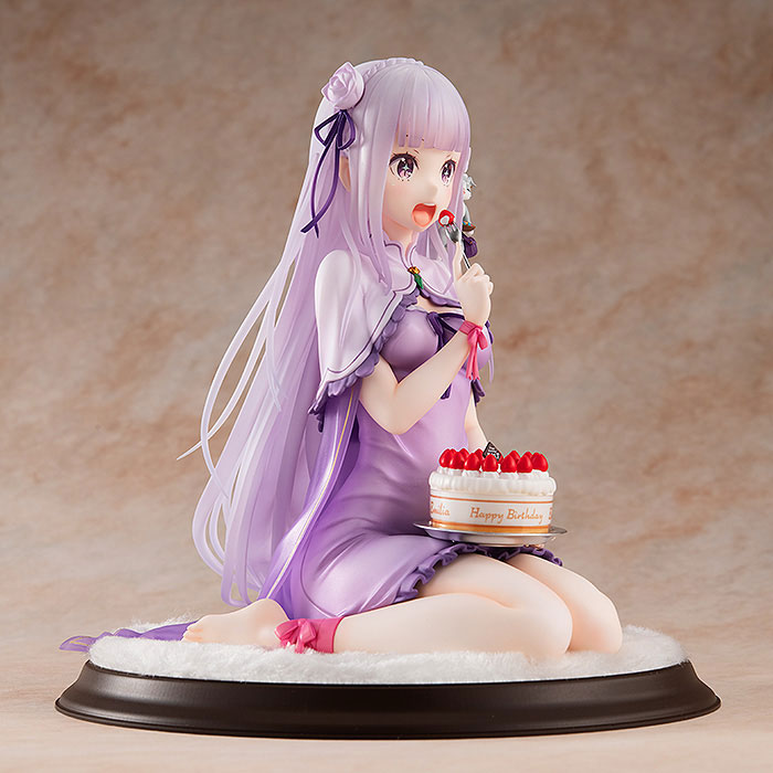 เปิดจอง Emilia: Birthday Cake Ver.