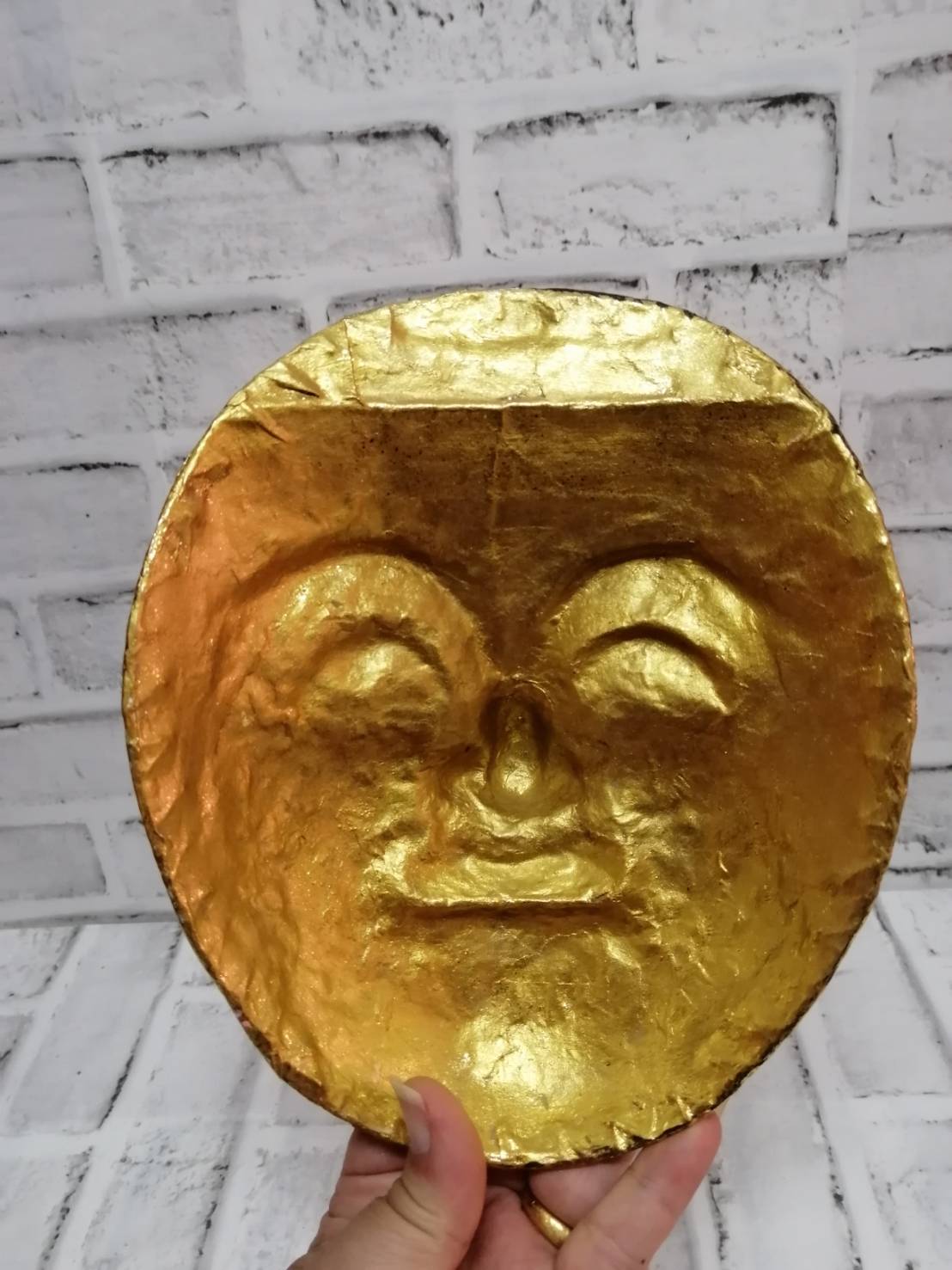 หน้ากาก พระลักษณ์