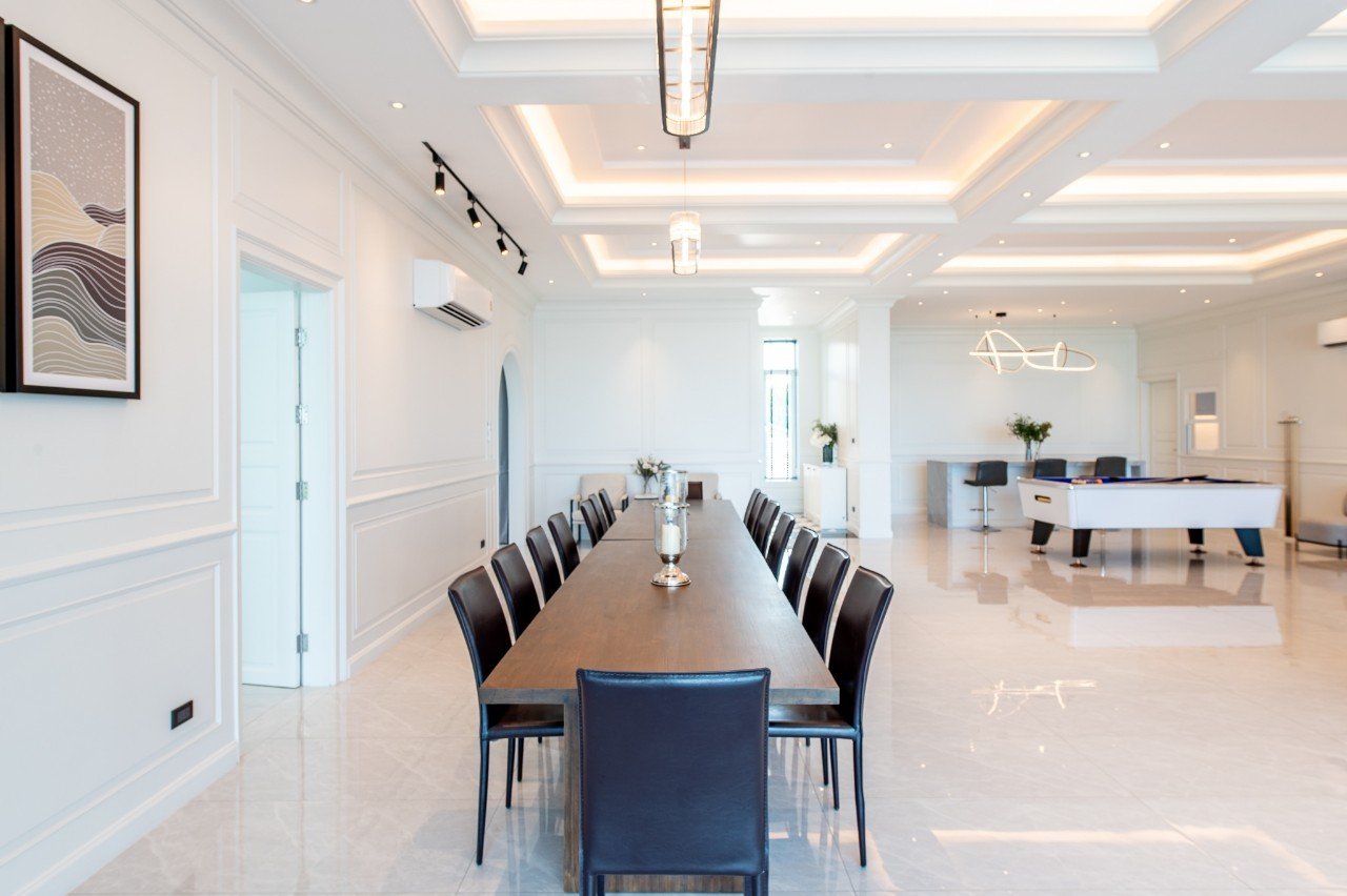 HR15030 บ้านพักติดทะเล The Vacation Beach Pool Villa Cha Am