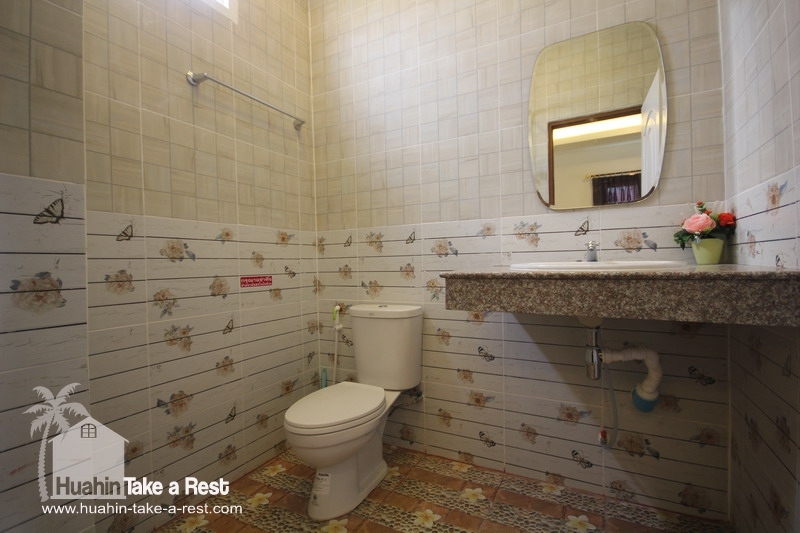 HR 5008 บ้านสุวรรณ 2 โต๊ะพูล คาราโอเกะ + ไฟเทค