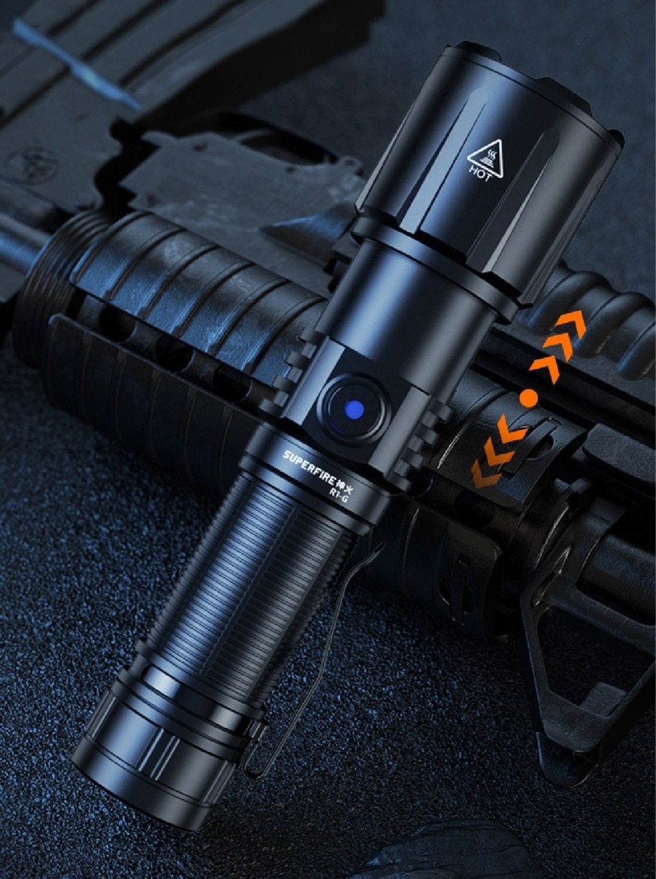 New.ไฟฉาย Supfire รุ่น R1-G ( ไฟแรง สว่างมาก ) 🔦 ตัวเรือนผลิตจาก 6061-T6 aviation aluminum 🔦 หลอด CREE XPE LED 36W 🔦 ความสว่างสูงสุด2300 Lumens 🔦 ระยะส่องสว่าง 360 เมตร Zoom ได้ 🔦 ใช้งานได้ยาวต่อเนื่องนาน 6 ชั่วโมง