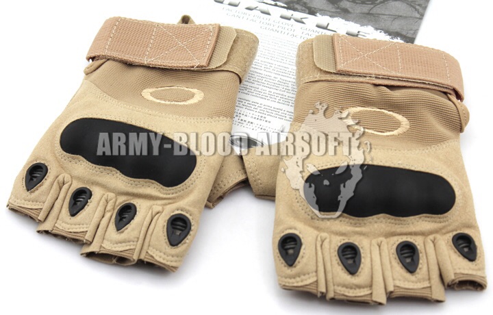 OAKLEY SI Assault Factory Pilot Gloves Half Finger (TAN)prev next