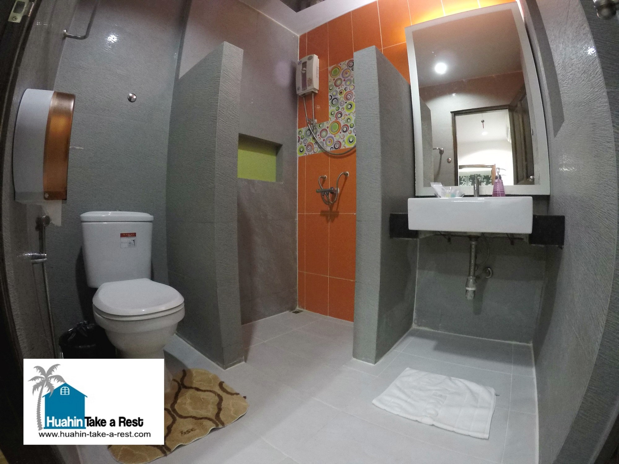 HR 15005 บ้านพักหัวหิน บ้านแนบเคหาสถ์ ใกล้ทะเล 50เมตร