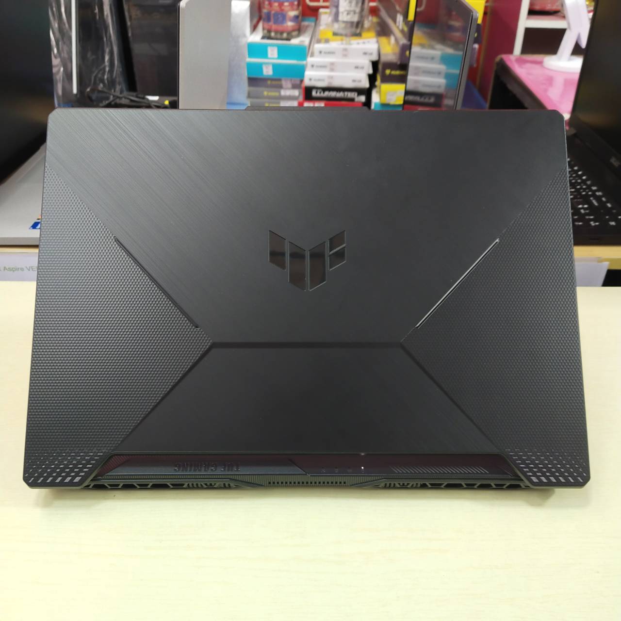 ASUS TUF GAMING A15 FA506NF-HN005W สภาพเครื่อง 97% *ติดฟิล์มกันรอยหน้าจอ* (ประกันศูนย์ 06/06/2026)