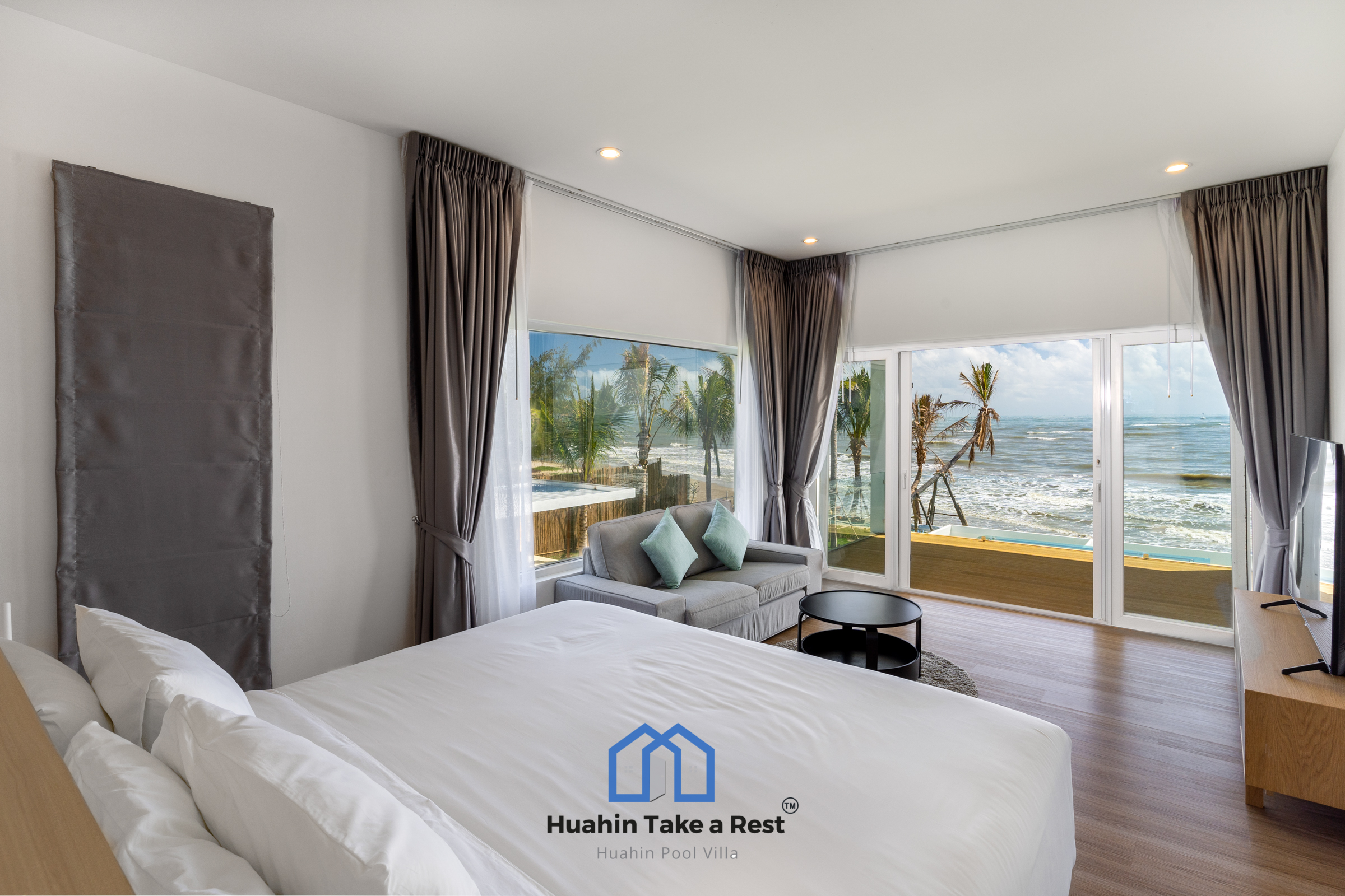 HR15051 บ้านพักติดทะเล The Colonial Beach สามร้อยยอด