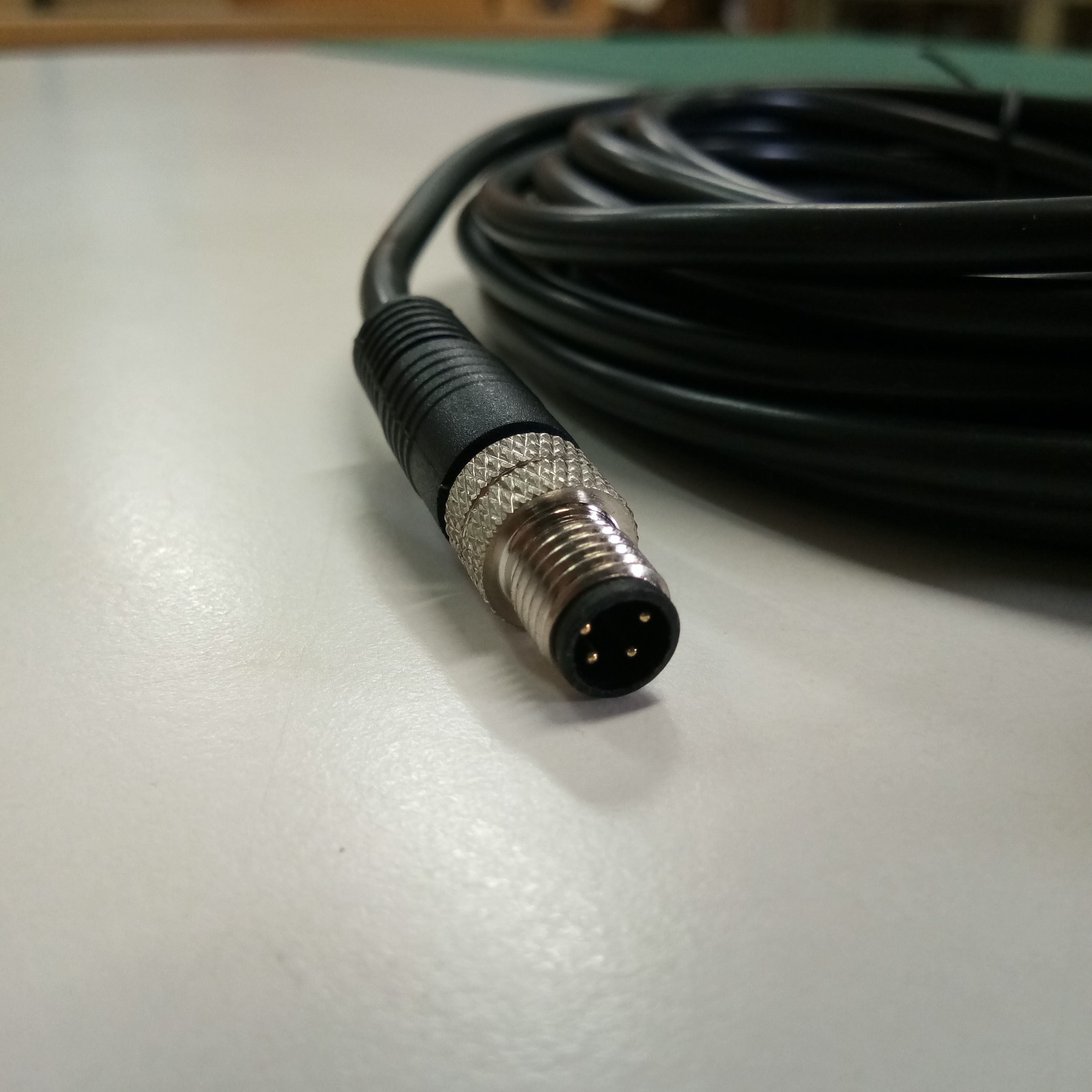 สายพร้อม CONNECTOR แบบตรง เกลียว M8 ผู้-เมีย แบบ 4 ขา ยาว 5m.