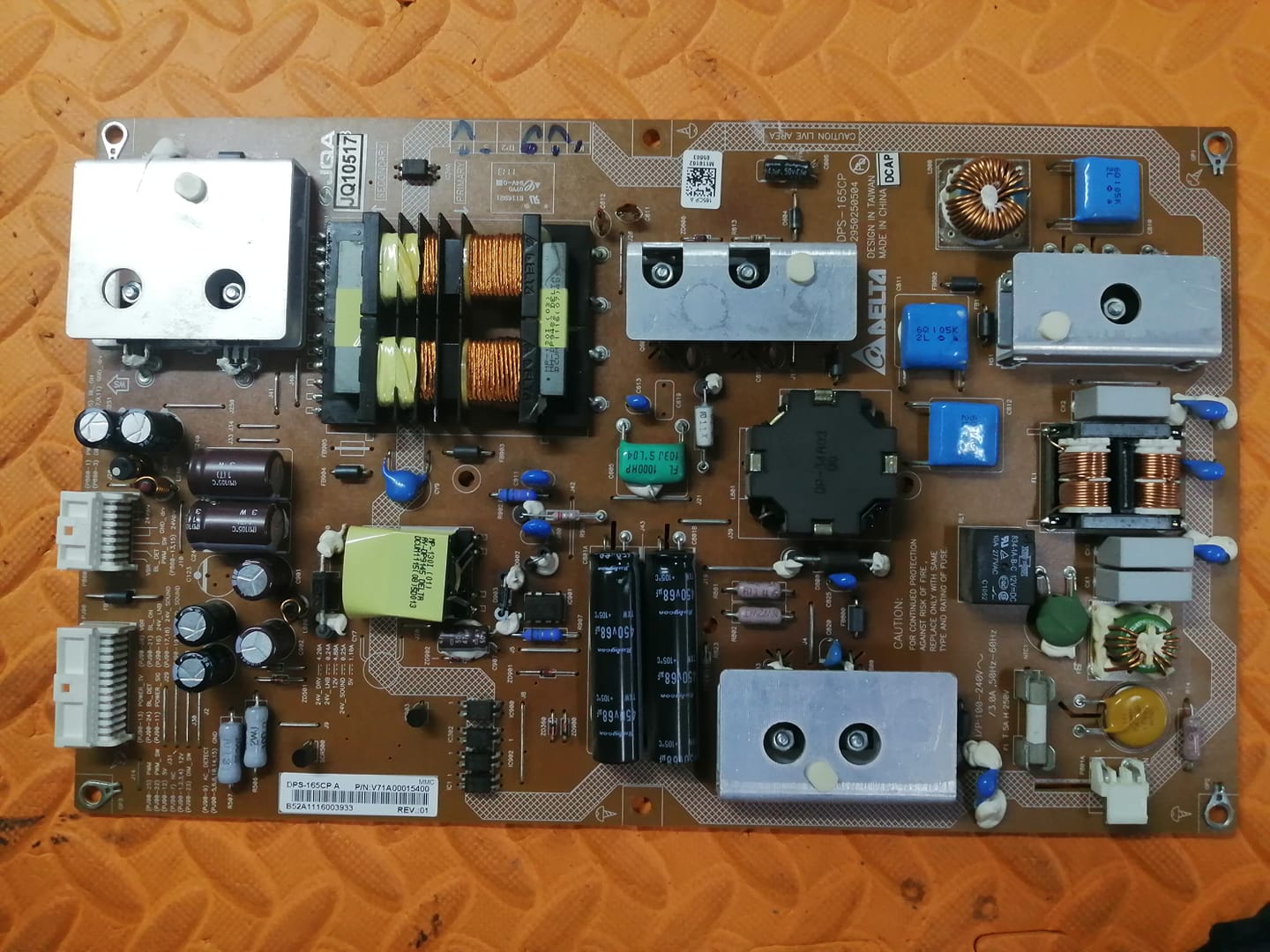 บอร์ดซัพพลาย โตชิบ้า40PS10T