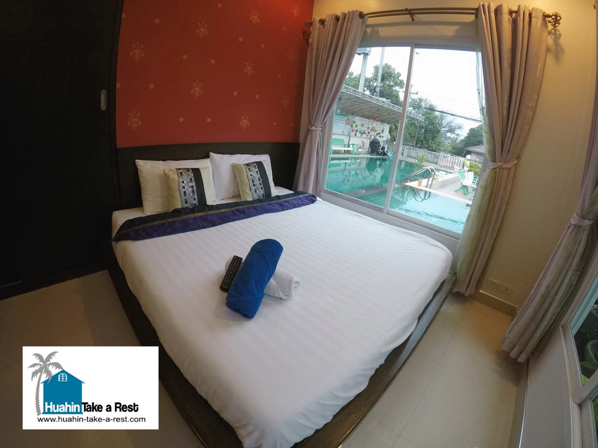 HR 15005 บ้านพักหัวหิน บ้านแนบเคหาสถ์ ใกล้ทะเล 50เมตร