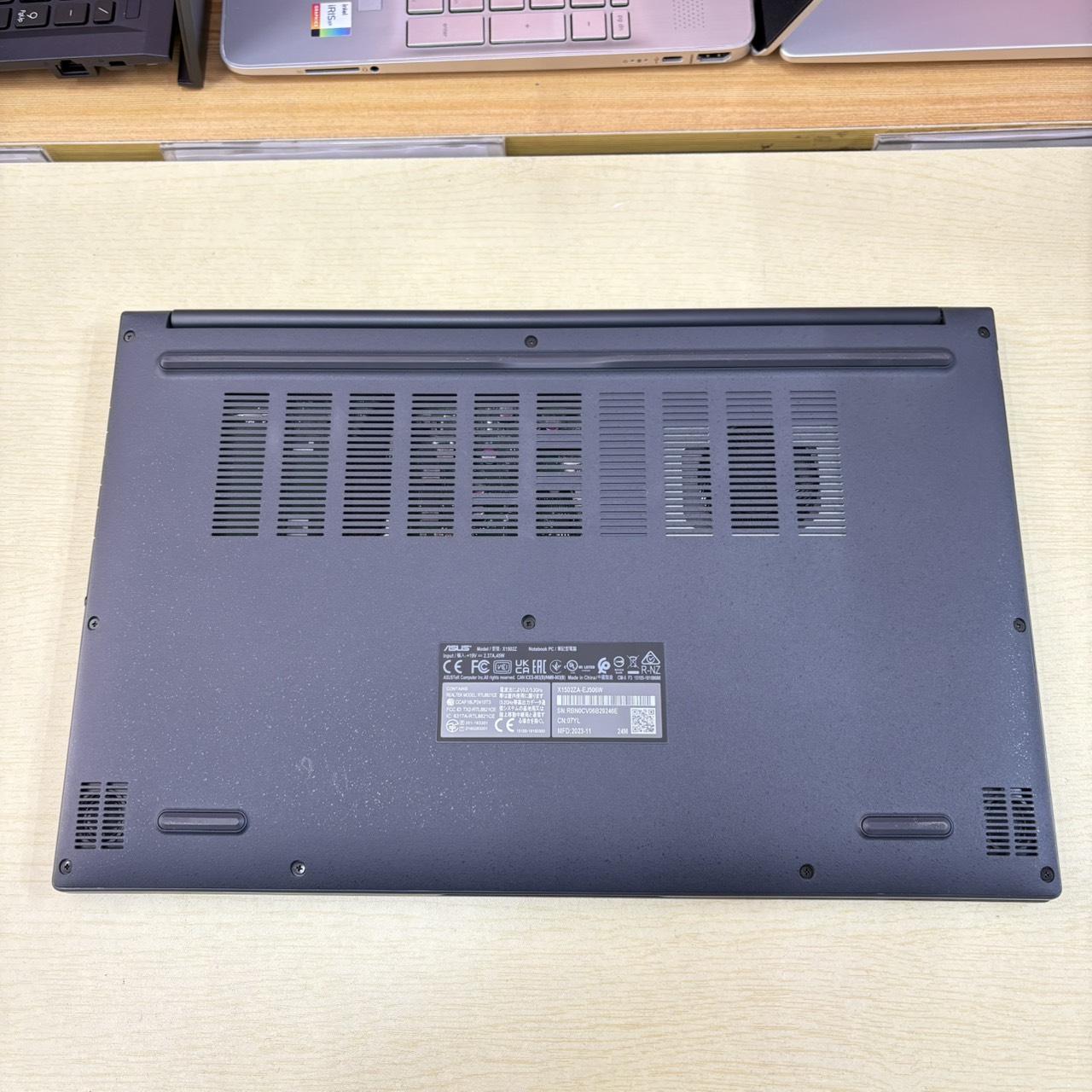 ASUS VIVOBOOK 15 X1502ZA – EJ506W ประกันศูนย์ Onsite 12/02/2026 สภาพเครื่อง 97%