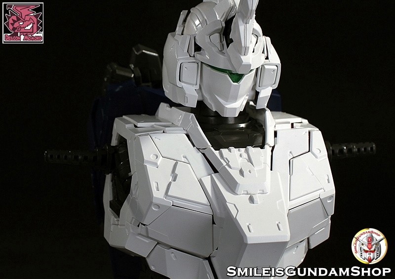 PG 1/60 UNICORN GUNDAM+LED UNIT+REMOTE[โมจีน DragonMomoko]