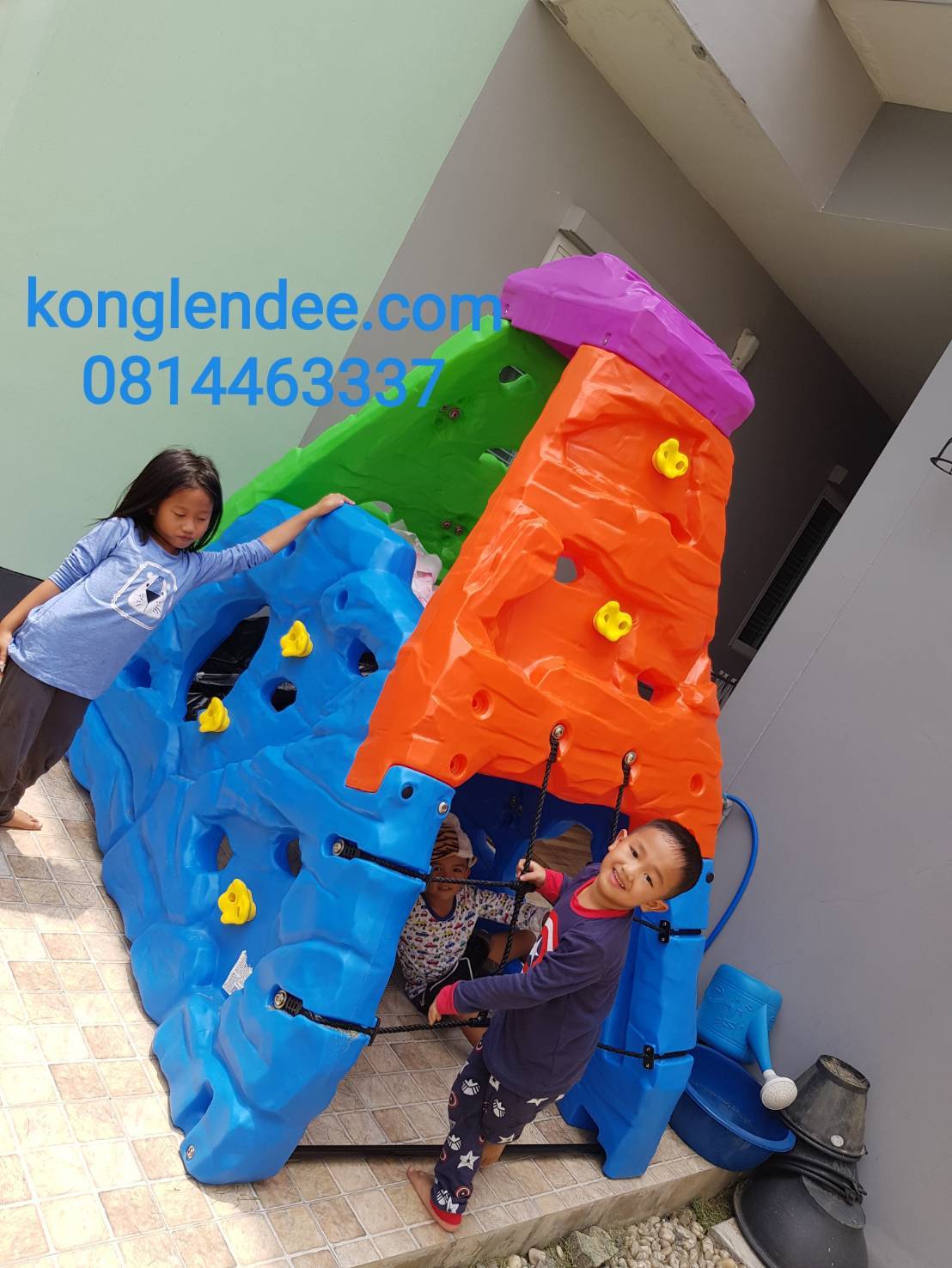 ปีนป่ายเขาหินจำลอง LERADO