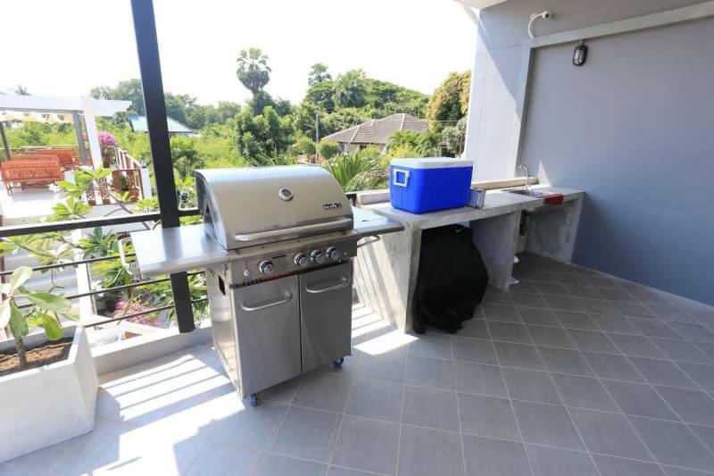 HR 15001 บ้านพักชะอำ บ้านบรอนซี่