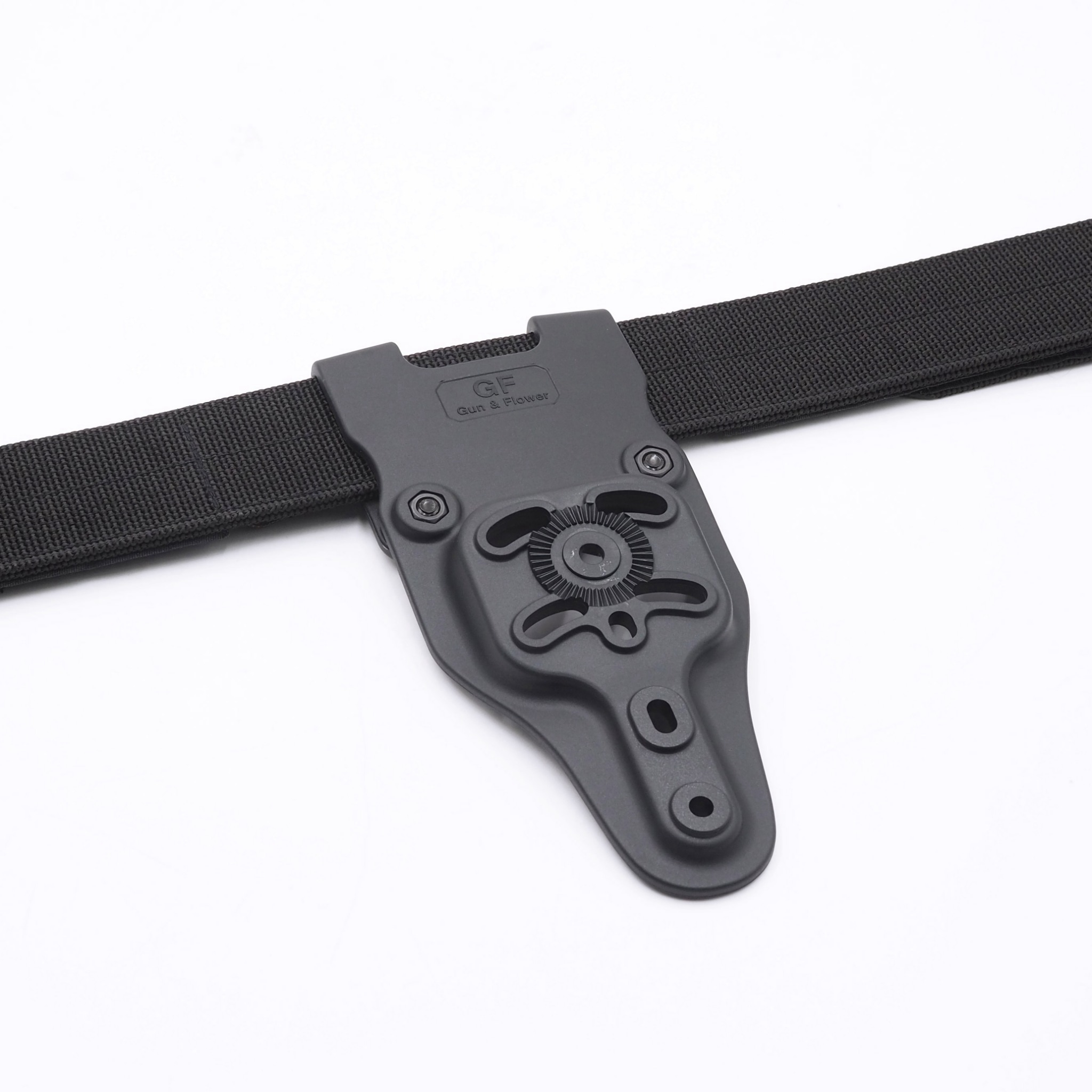 เพลทลดต่ำ Gun Flower (Gun Flower Low Ride Belt Loop) - ผลิตจาก Polymer PA66 ชนิดพิเศษ แข็งแรง ทนทาน ไม่บิดงอ - ใช้กับซองต่างๆ หลากหลายแบรนด์ Black Hawk / Cytac / Gun Flower / Safariland / IMI / ซอง 579 - ใช้กับข้อต่อลักษณะดอกเฟือง หรือยึดสกรู 3 จุดได้ - ใ