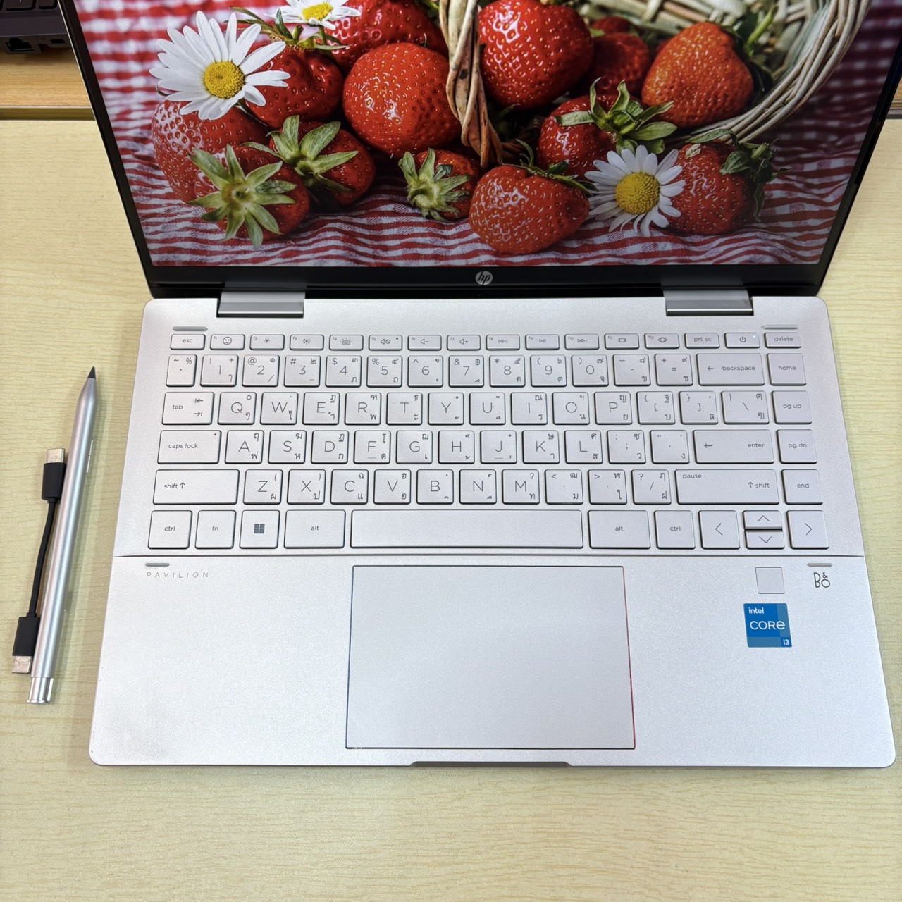 HP PAVILION X360 14 – EK0002TU * NOTEBOOK แบบฝาพับ 360 องศา หน้าจอ TOUCH SCREEN + ปากกา * ติดฟิล์มกันรอยหน้าจอแล้ว สภาพเครื่อง 90%