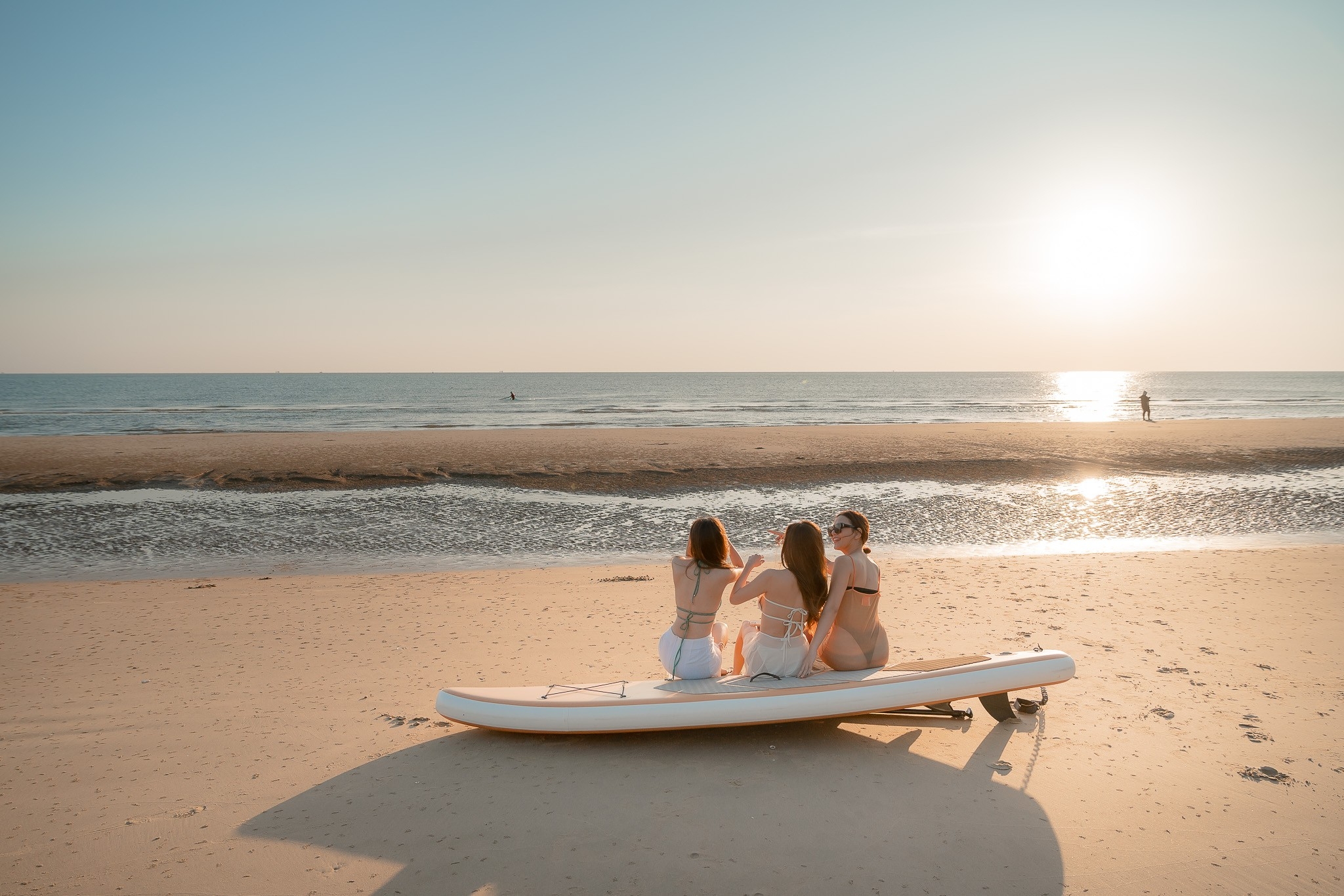 HR15057 บ้านพักติดทะเล The Rocca Beach Villa Pranburi