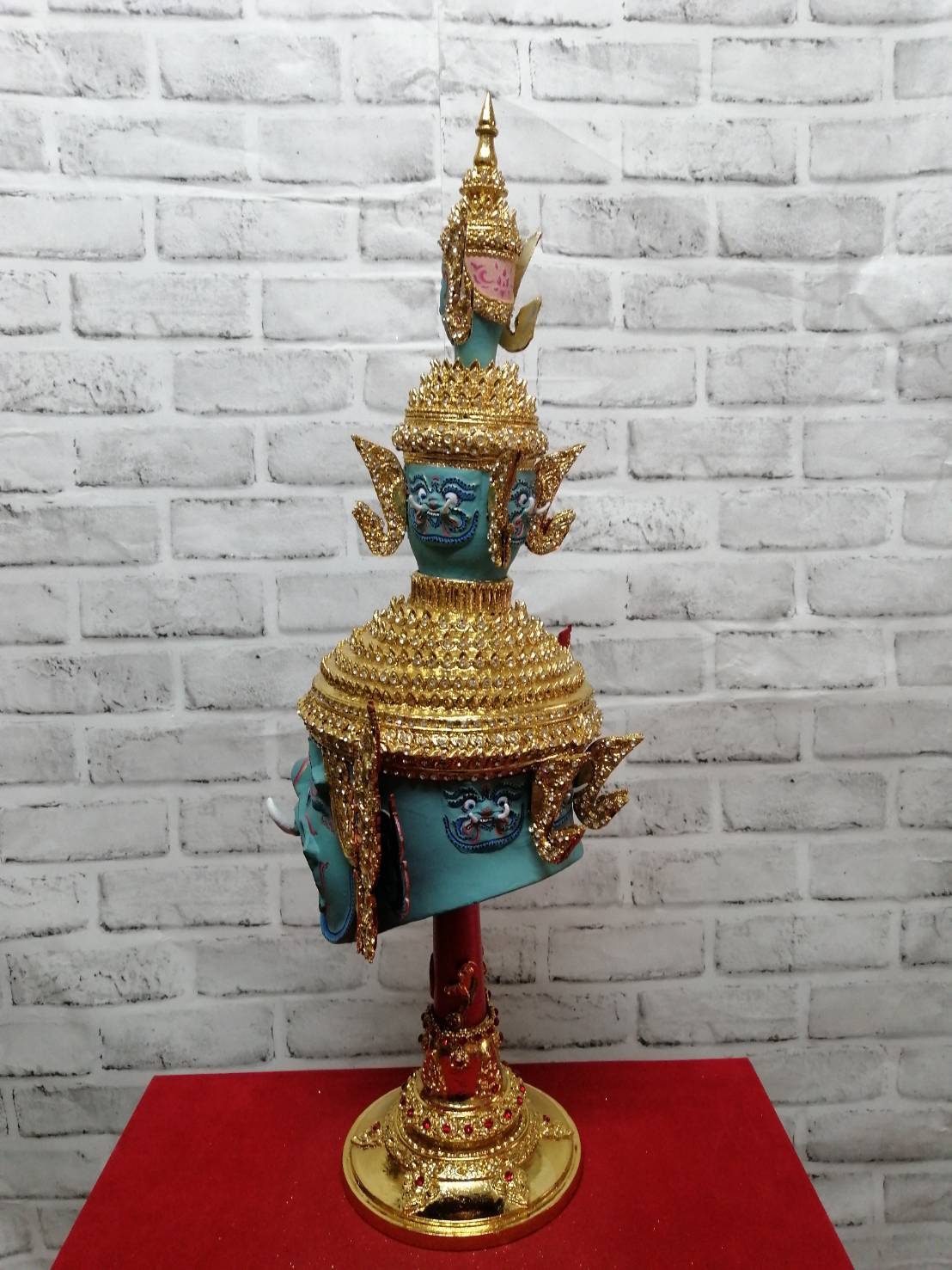 ทศกัณฐ์ ขนาดผลส้มโอ (เกรดพรีเมี่ยม) พร้อมฐานปิดทองประดับเพชร