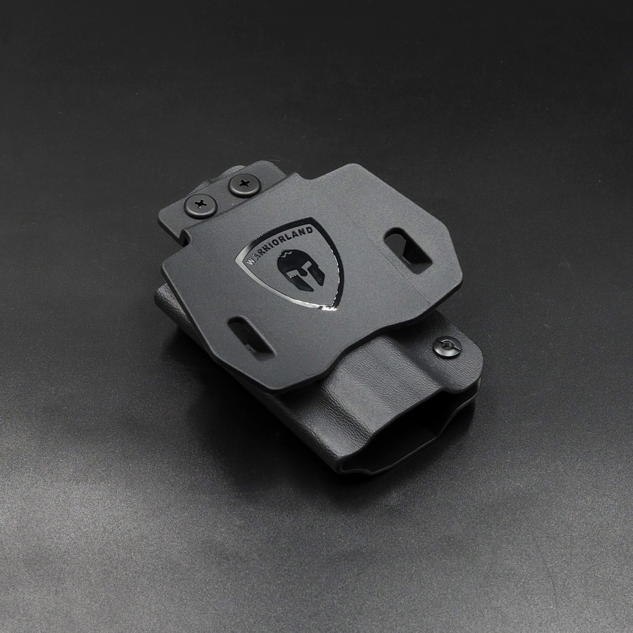 New. ซองพกนอก KYDEX P365 XL (Warriorland ) ( OWB Kydex Holster Warriorland ) 🍁แผ่น Kydex นำเข้าจาก USA หนา 2 mm. 🍁ตัวยึดเข็มขัดเพลทเหน็บ เข้ากับเข็มขัดขนาด 1.5-1.75 นิ้ว 🍁ออกแบบให้รองรับ Red dot 🍁ตัวซองสามารถปรับองศาได้ 0-1