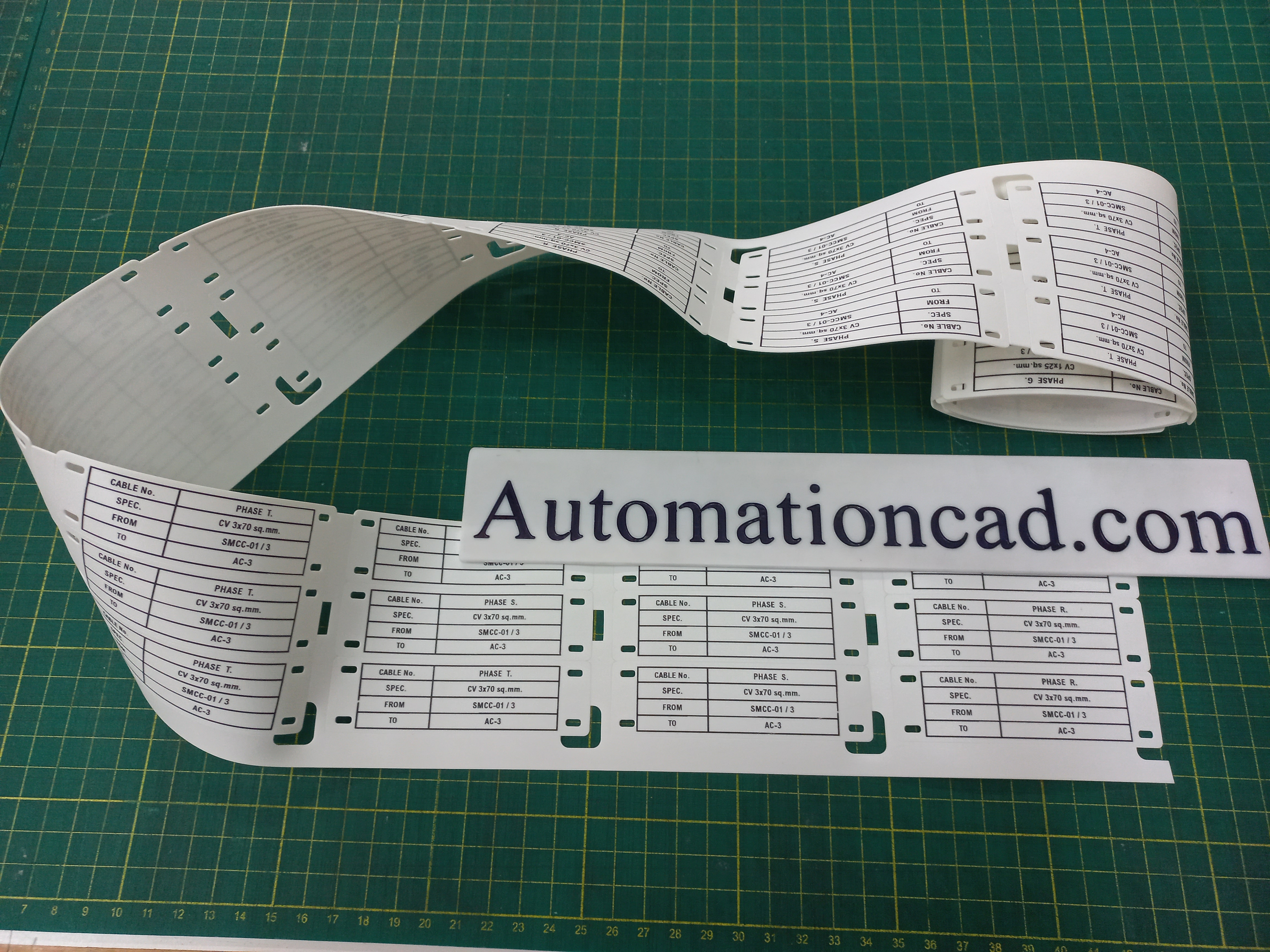 รับพิมพ์ TAG มาร์คสายไฟ สีขาว/สีเหลือง แบบ Low Smoke และ Normal