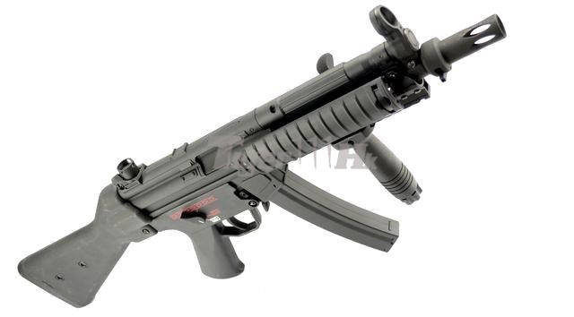 CYMA MP5 A4 RIS Airsoft AEG (CM041B)(Black) [CYMA-CM041B