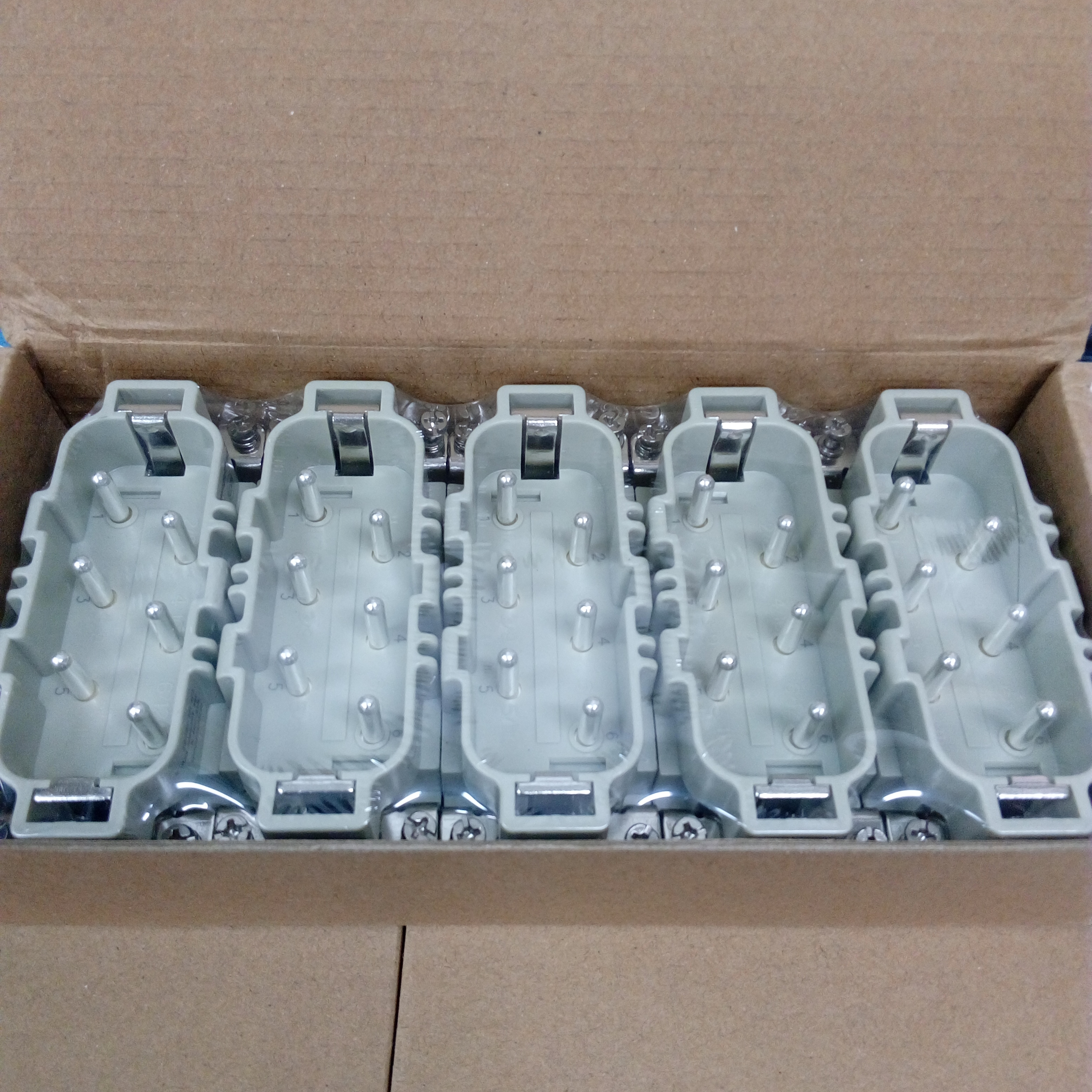 WAIN Insert Male ตัวผู้ 6P ไส้แกนใน CONNECTOR ปลั๊ก สัญญาณ อุตสาหกรรม