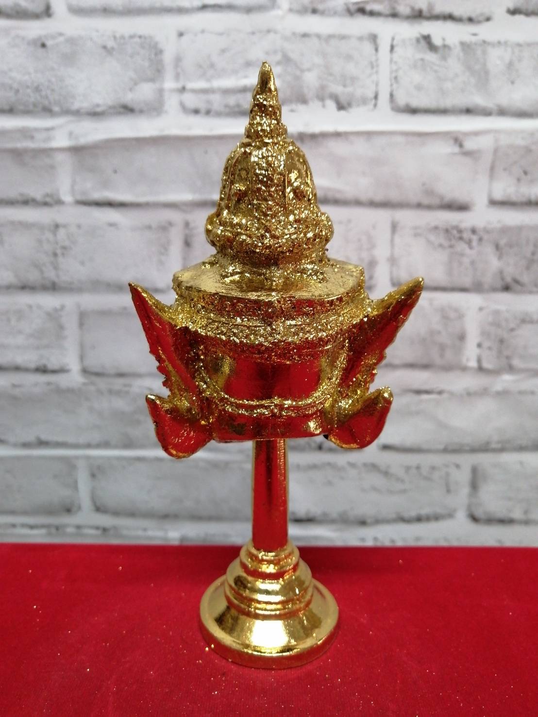 เศียรเทพนพเคราะ (ประจำวันจันทร์) ขนาดกลาง 4 นิ้ว (เรซิ่น) พร้อมฐานปิดทอง