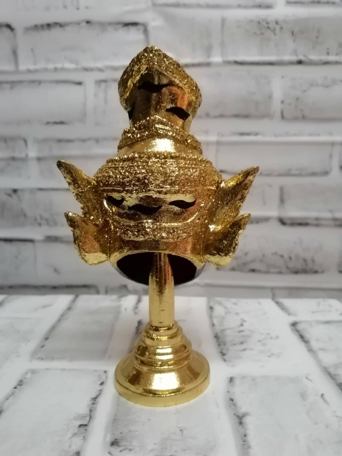 ปู่ฤาษีนารายณ์ พร้อมฐานทอง