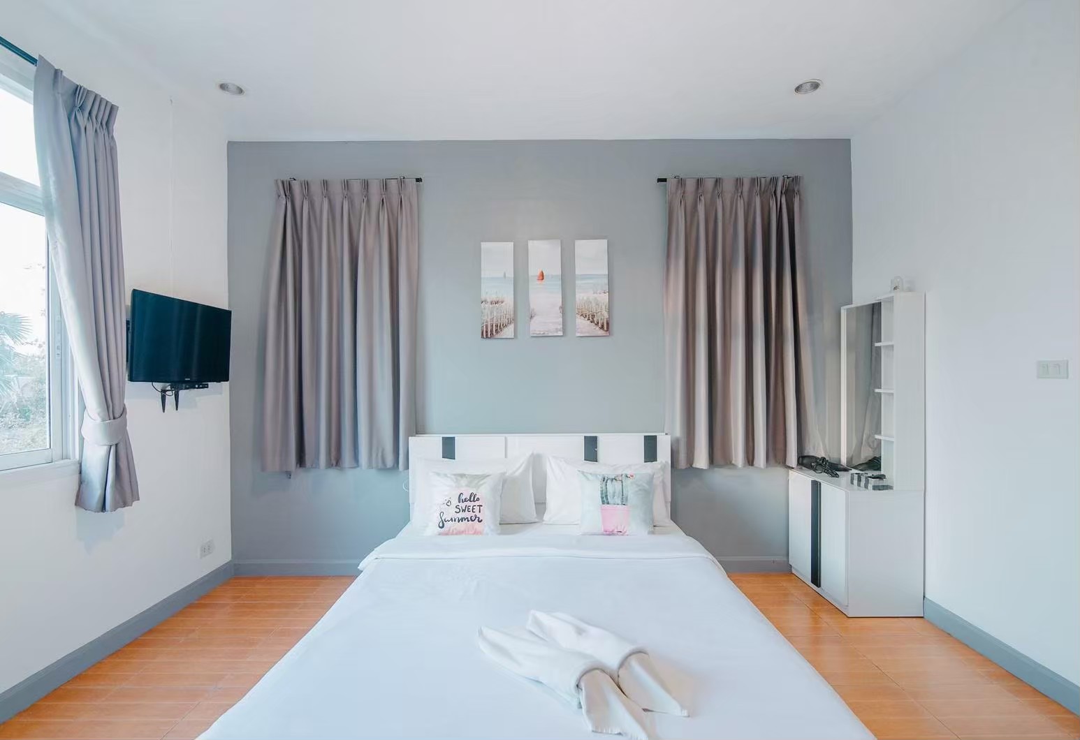 HR15046 บ้านพักติดทะเล The Sandy Beach Villa