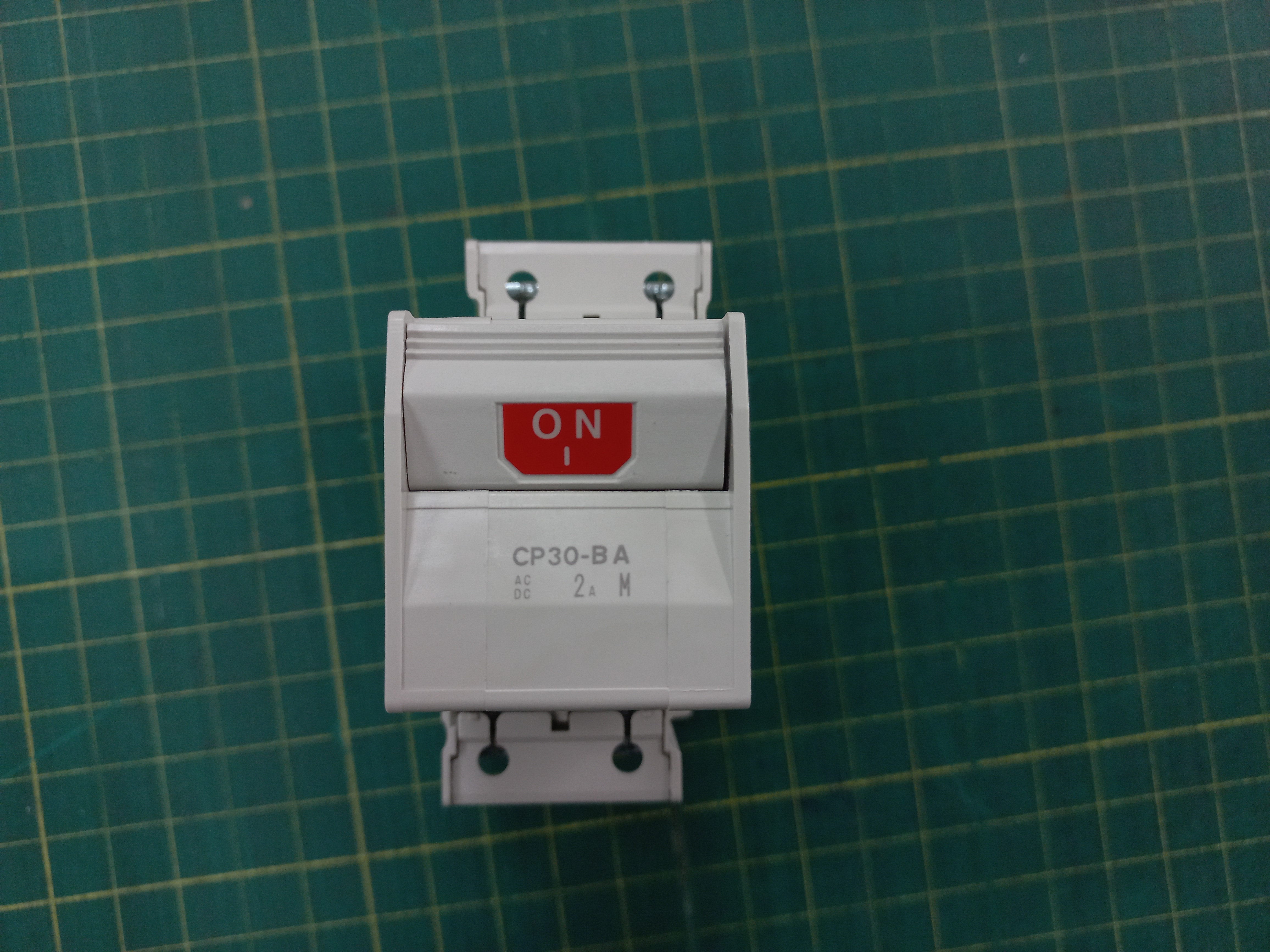 เบรกเกอร์ป้องกันวงจรควบคุม 2เฟส 1-M 2A Circuit Protector MITSUBISHI