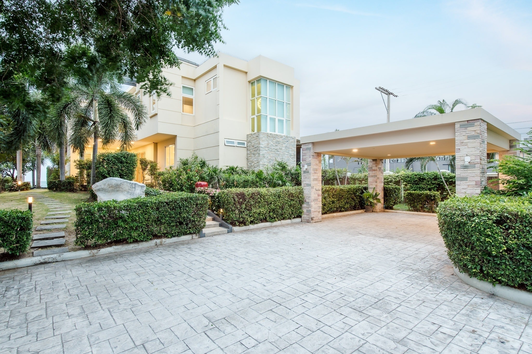 HR15006 บ้านพักหัวหิน บ้านซีไซด์ พูลวิลล่า