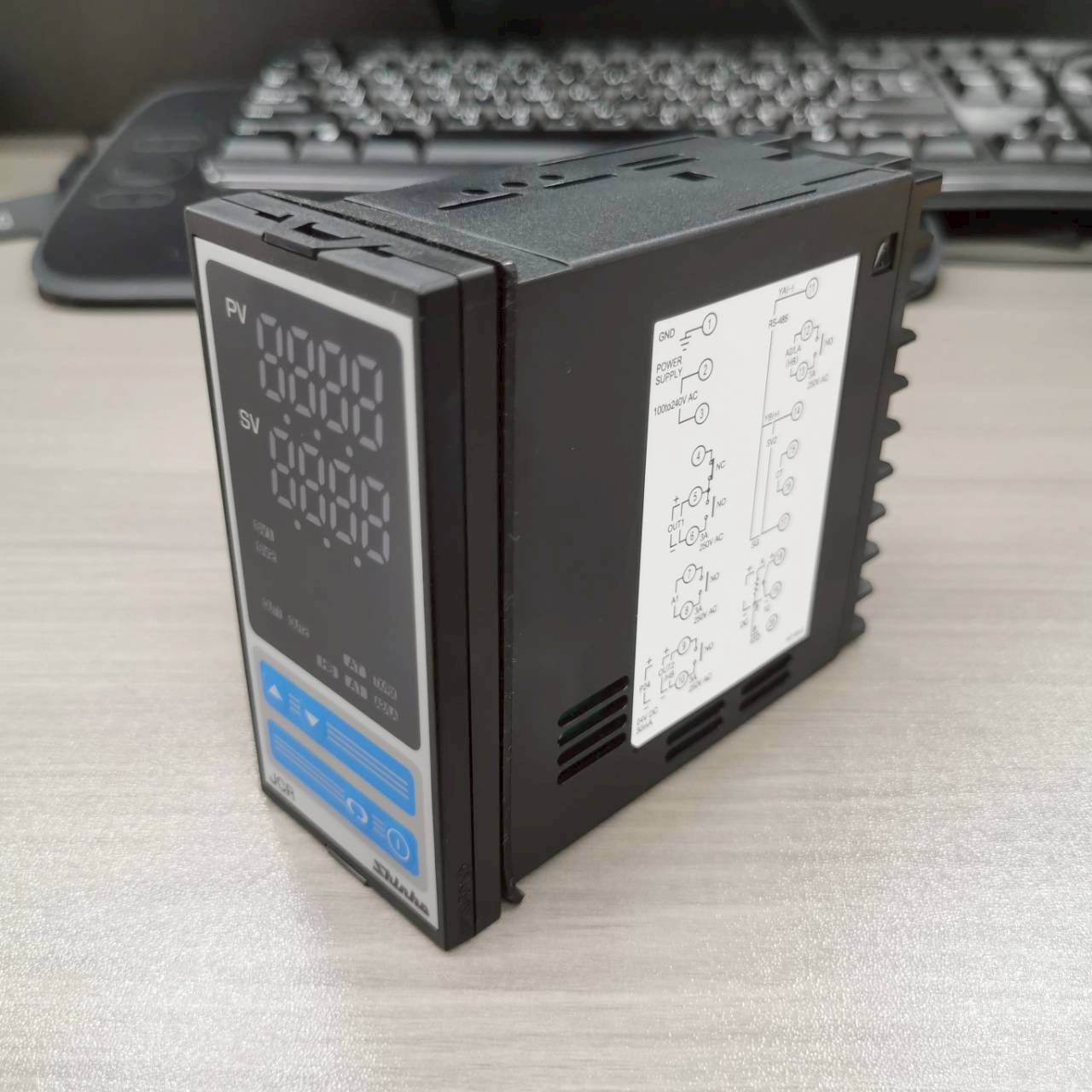 SHINKO เครื่องวัดและควบคุมอุณหภูมิ Temperature Controller - Multi JCR-33A-A/M