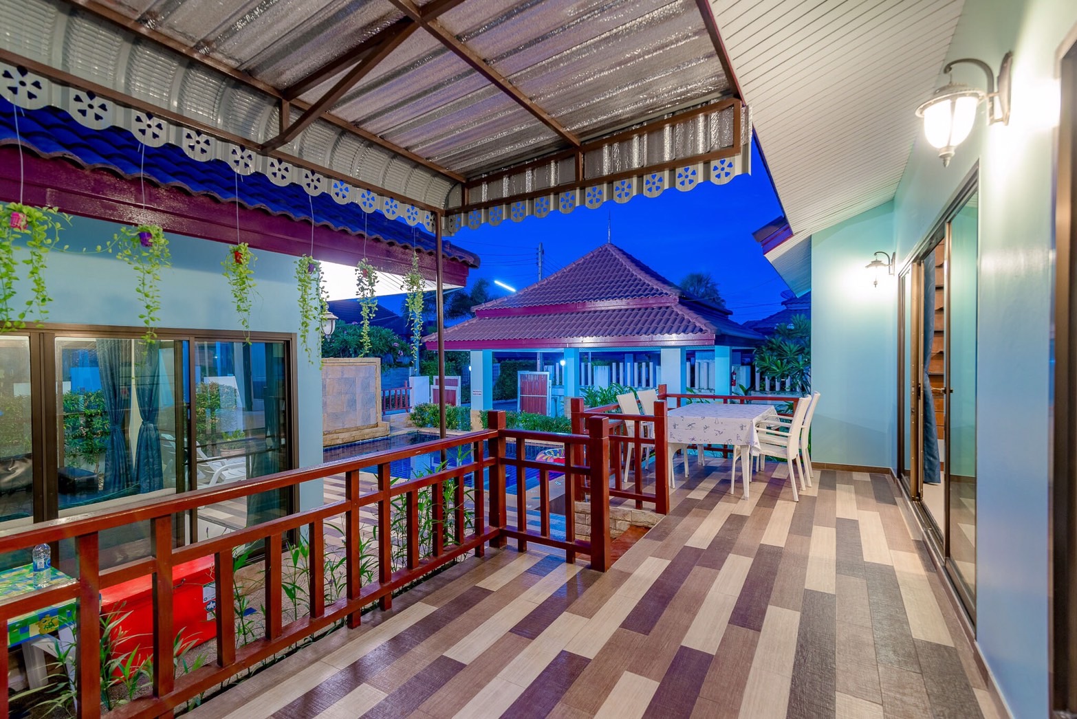 HR 3010 บ้านฟ้างาม คาราโอเกะ ไฟเธค