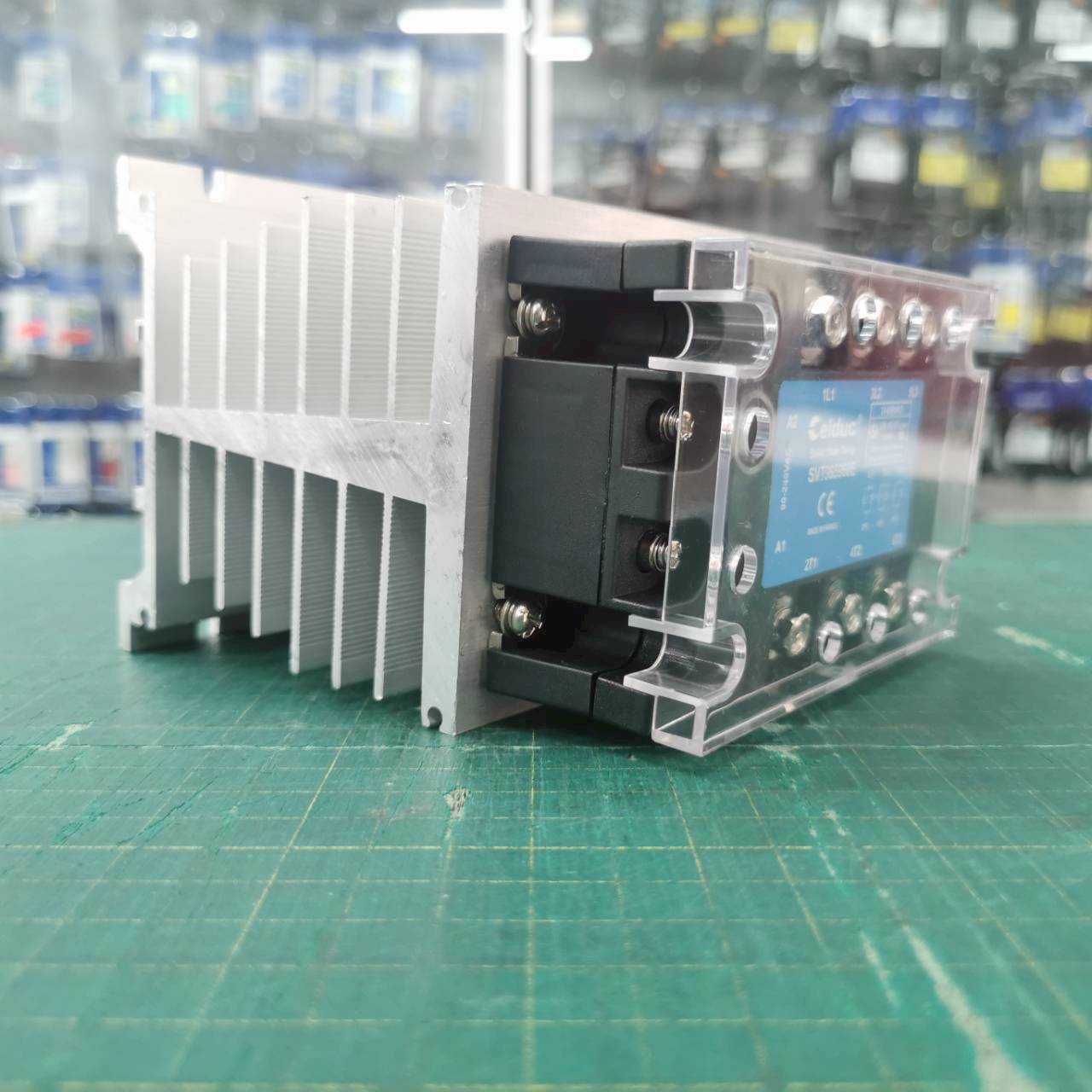 โซลิดสเตต พร้อมฮีทซิงค์ CELDUC SVT965960E Heat shrink อลูมิเนียมระบายความร้อน