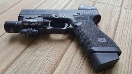 New.สินค้ามาใหม่ ปืนสั้น SAA GLOCK17 สไลท์ดำ ท่อทอง กริปมือโลโก้ GLOCK ราคาพิเศษ
