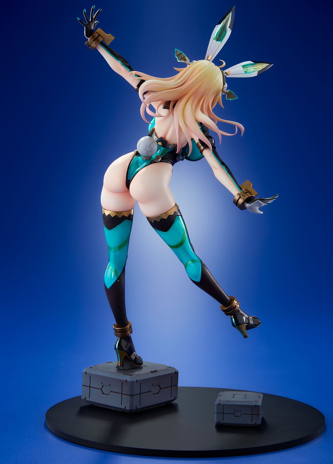 เปิดจอง : Entry No. 01 Fiona Fullmoon