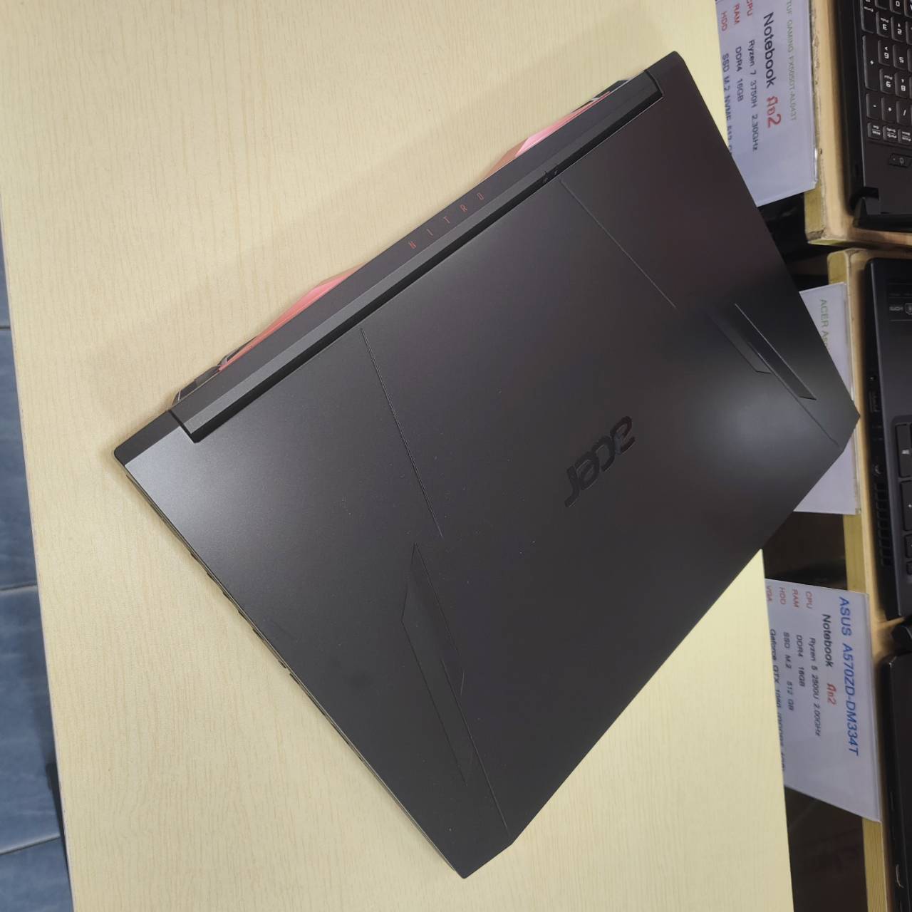 ACER Nitro 5 AN515-57-7277 สภาพเครื่อง 85%