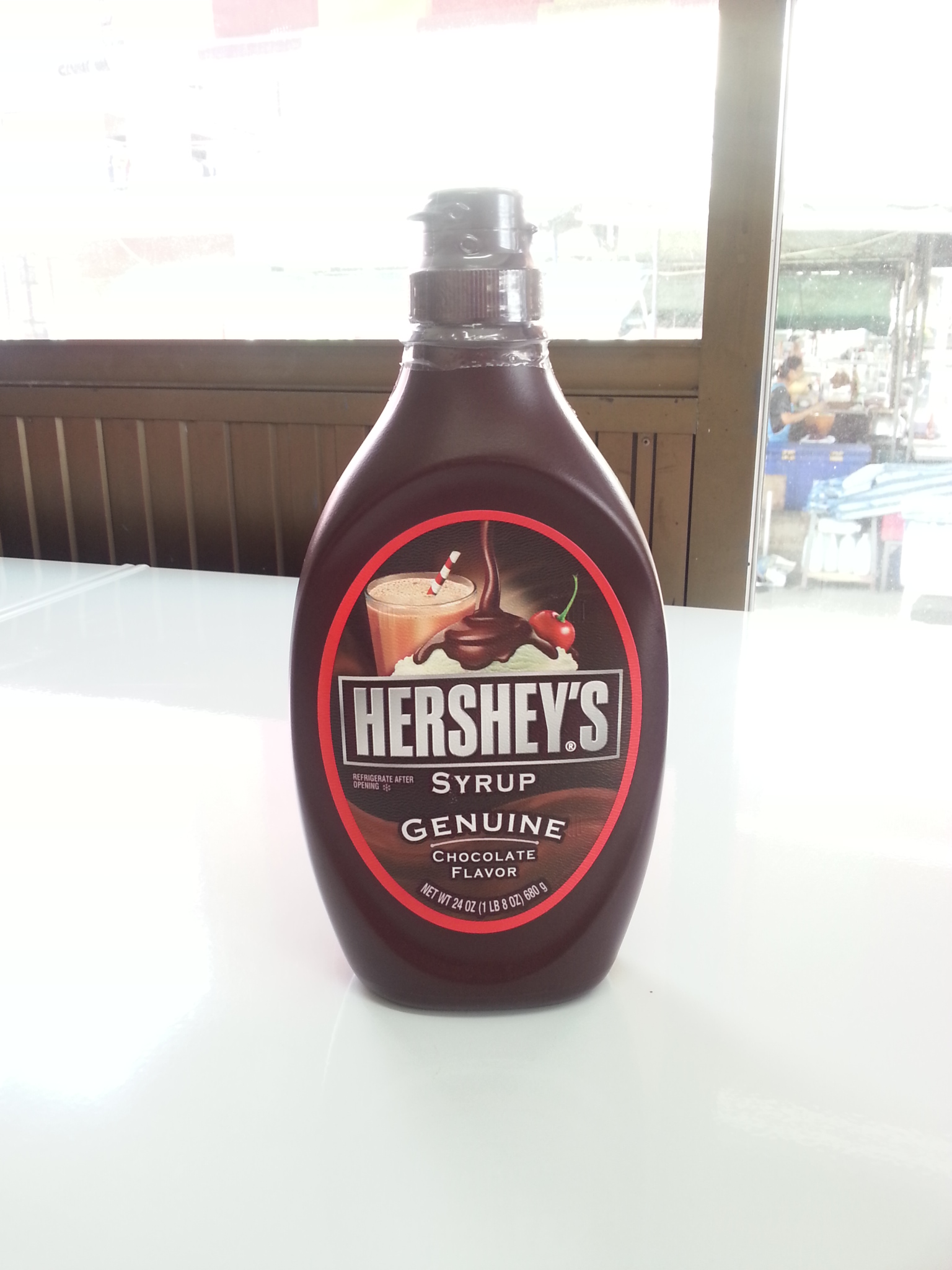 นํ้าเชื่อมรสช็อกโกแลต ตราเฮอร์ชีส 680g.