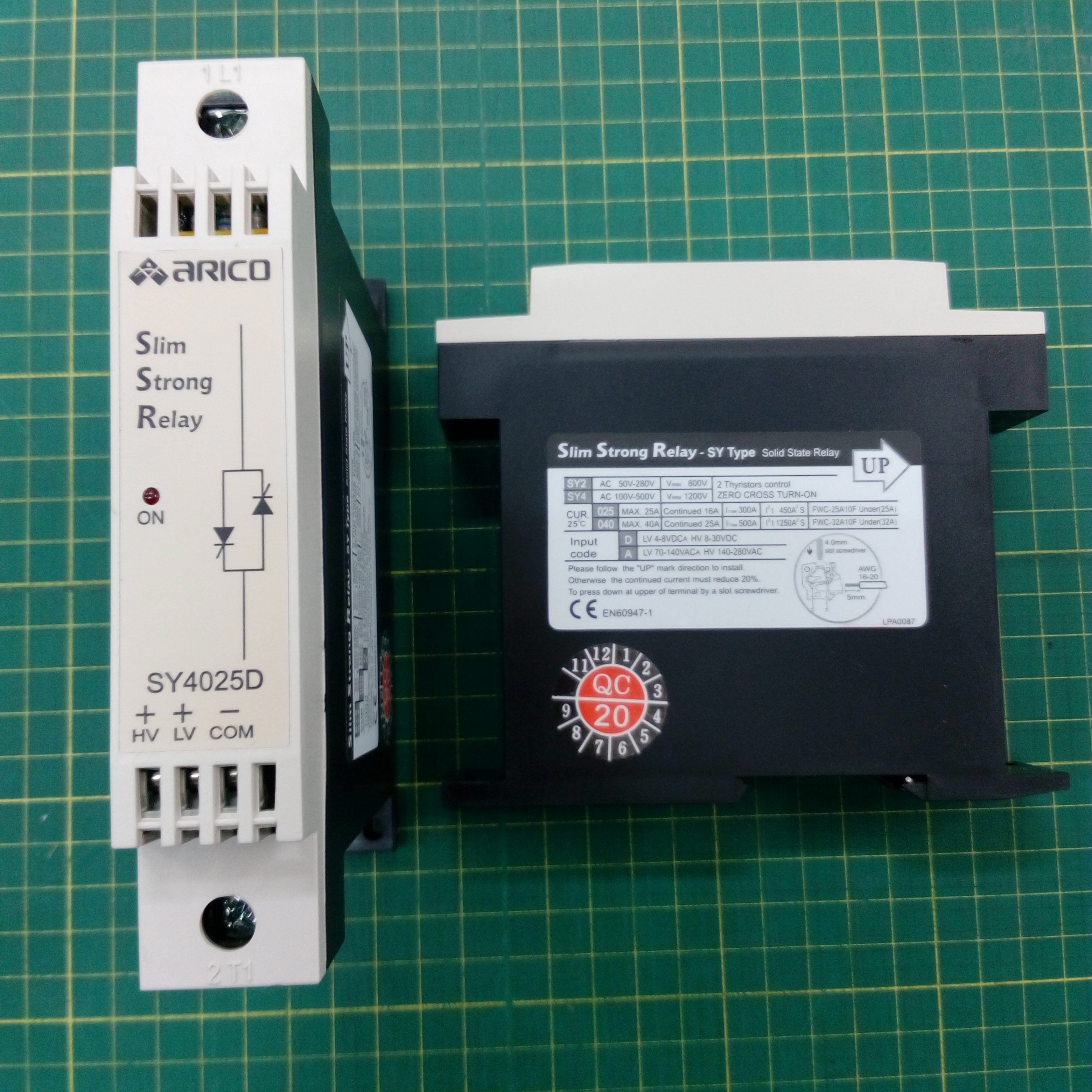 โซลิดสเตต SOLID STATE RELAY ARICO SY4025D ทนกระแส 25A 380V