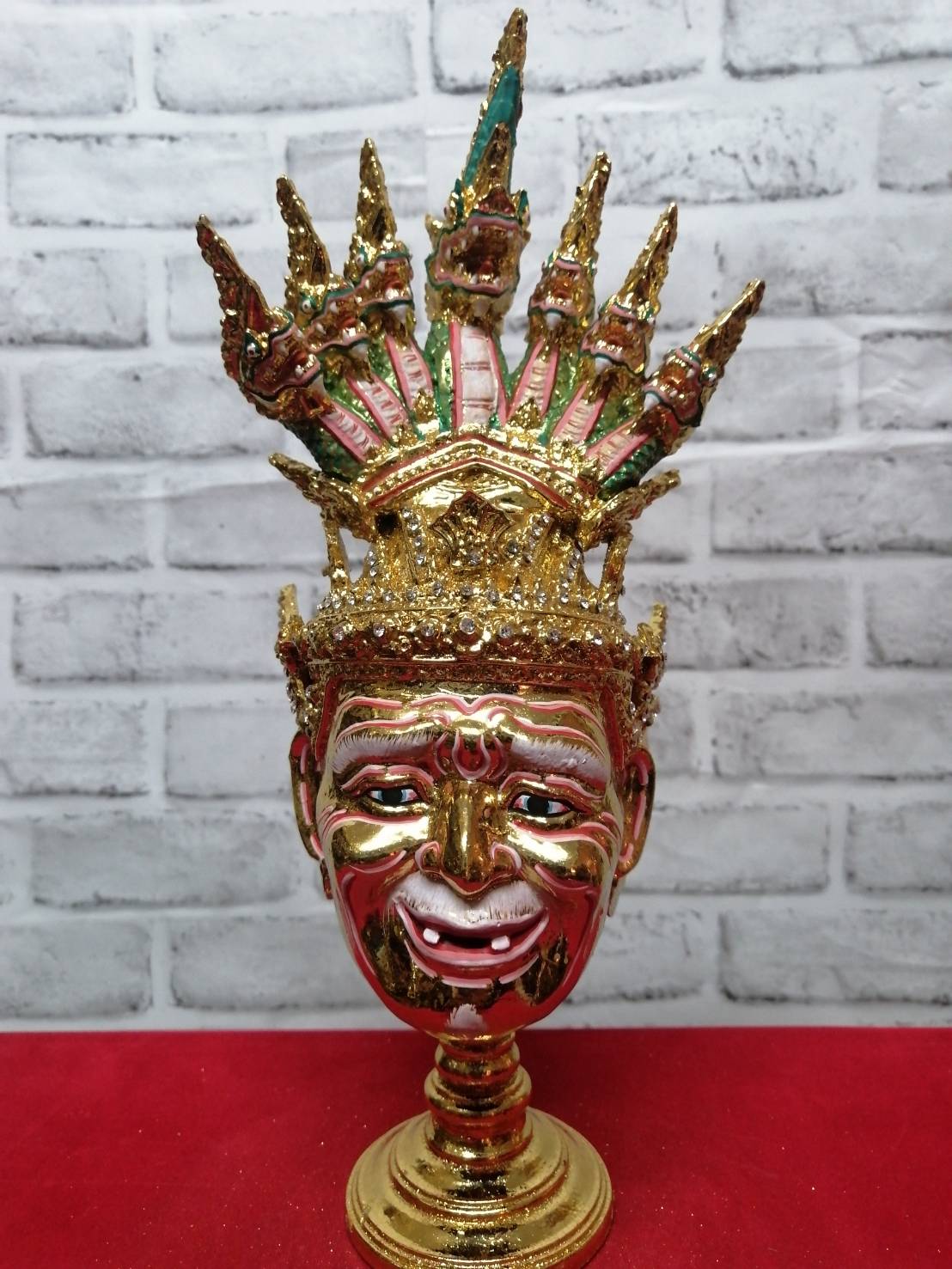 ปู่ภุชงค์ ปู่พญานาค 7 เศียร พร้อมฐานปิดทอง