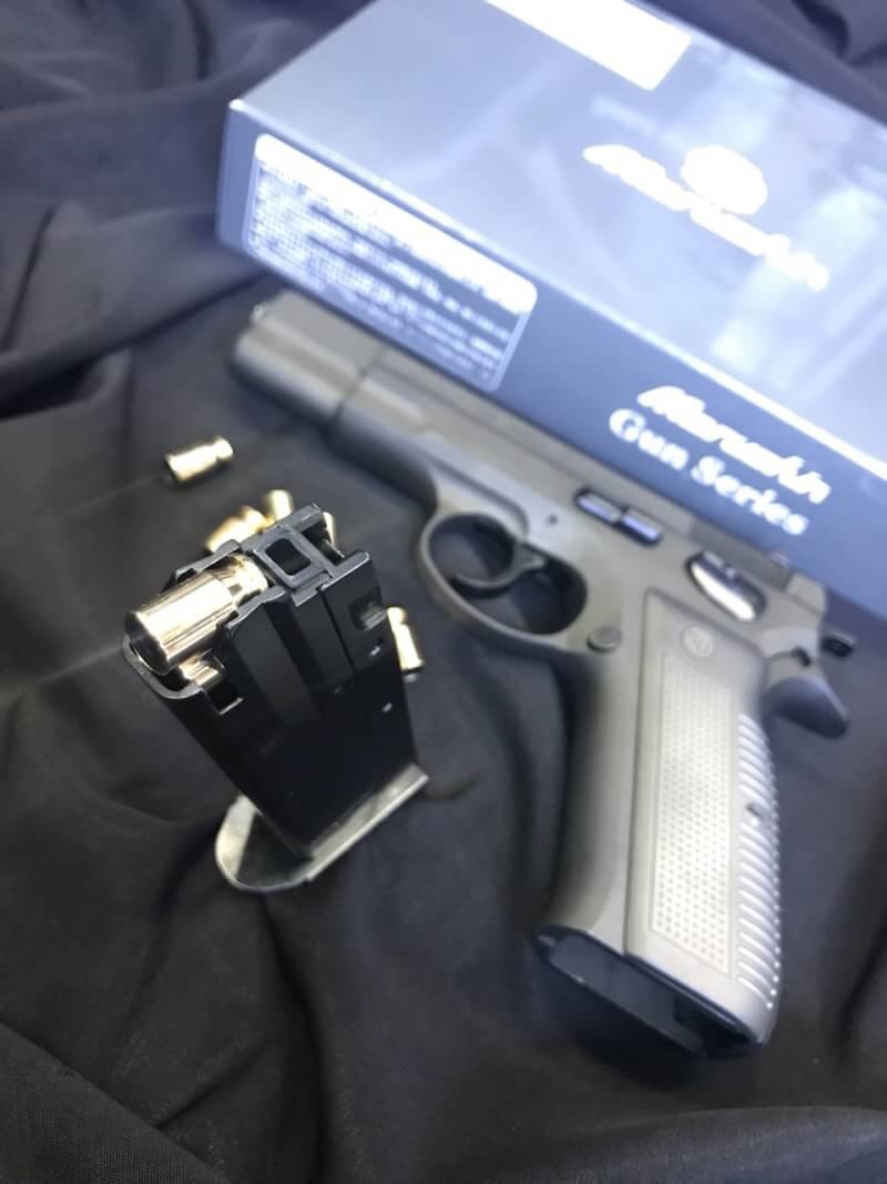 🔥New.สินค้ามาใหม่ครับ🔥 Marushin Gas Blowback Shell Ejecting (แก๊ส+คัดปลอกกระสุน) CZ 75 black 6mm Cz 75 Chrome 6mm Glock 8mm 📌สนใจรายการไหนเพิ่มเติมดูจากเว็บไซต์นี้ได้เลยครับ 📌❗️ราคาโปรโมชชั่นราคาพิเศษ ❗️Ǵ