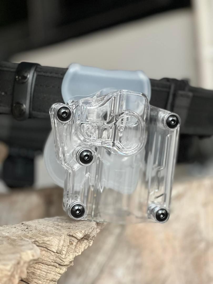 New.ซอง Megafit แบบใส ( Transparent Cytac Mega-Fit Holster ) -ซองปืนที่ออกแบบมาให้สามารถใช้งานได้หลากหลายรุ่น (ตามตารางแนบ) เช่น Glock , Sig Sauer, CZ , Beretta, Ruger , S&W, Walther, Colt, Taurus และอื่นๆ -ผลิตจากวัสดุ Polymer ชนิดใส -ซองถูกออกแบบให้ปลดล