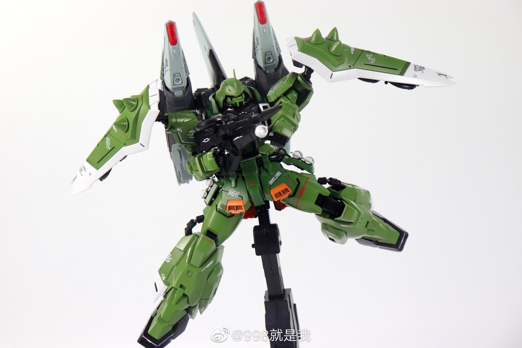 MG 1/100 Blaze Zaku Phantom[2001G][Huanying]