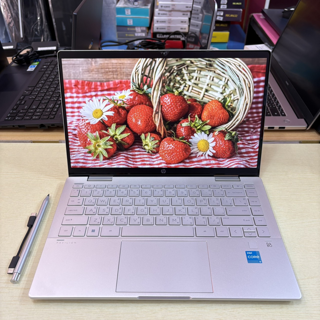 HP PAVILION X360 14 – EK0002TU * NOTEBOOK แบบฝาพับ 360 องศา หน้าจอ TOUCH SCREEN + ปากกา * ติดฟิล์มกันรอยหน้าจอแล้ว สภาพเครื่อง 90%