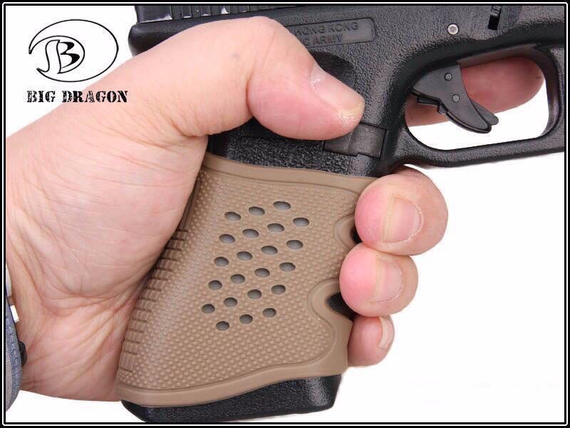 https://youtu.be/AZFanXIKnQw New.ยุทธวิธีด้ามจับยาง Tactical Grip Gloves For GLOCK / SIG P320sp และ ทุกรุ่นของปืนสั้น 📌❗️ราคาโปรโมชชั่น ราคาพิเศษ 650 บาท พร้อมจัดส่ง Ems ครับ ❗️📌